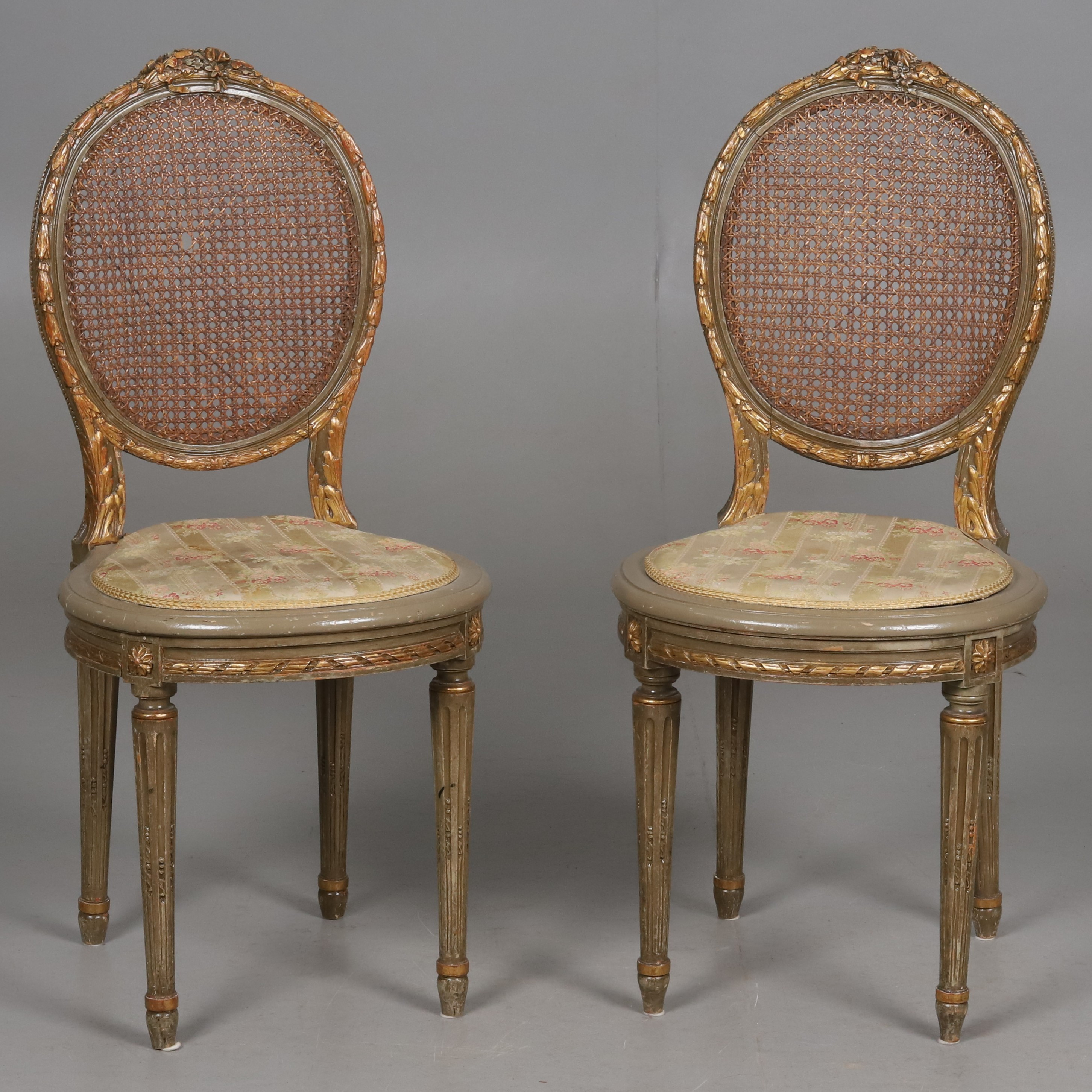 STOLAR, ett par Louis XVI stil, 1900- talets första del.