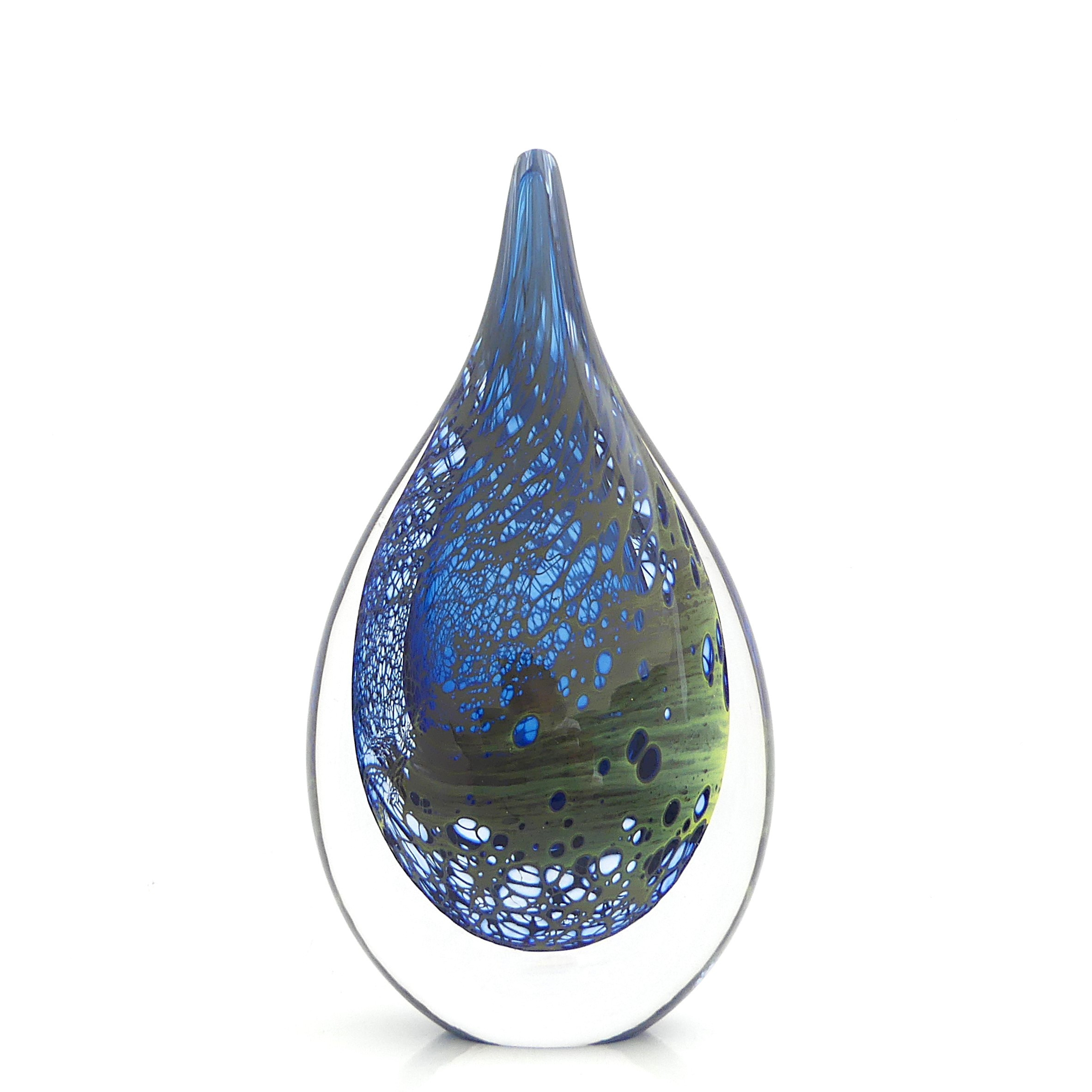 MICKE JOHNASSON. skulptur, glas, signerad 2010.