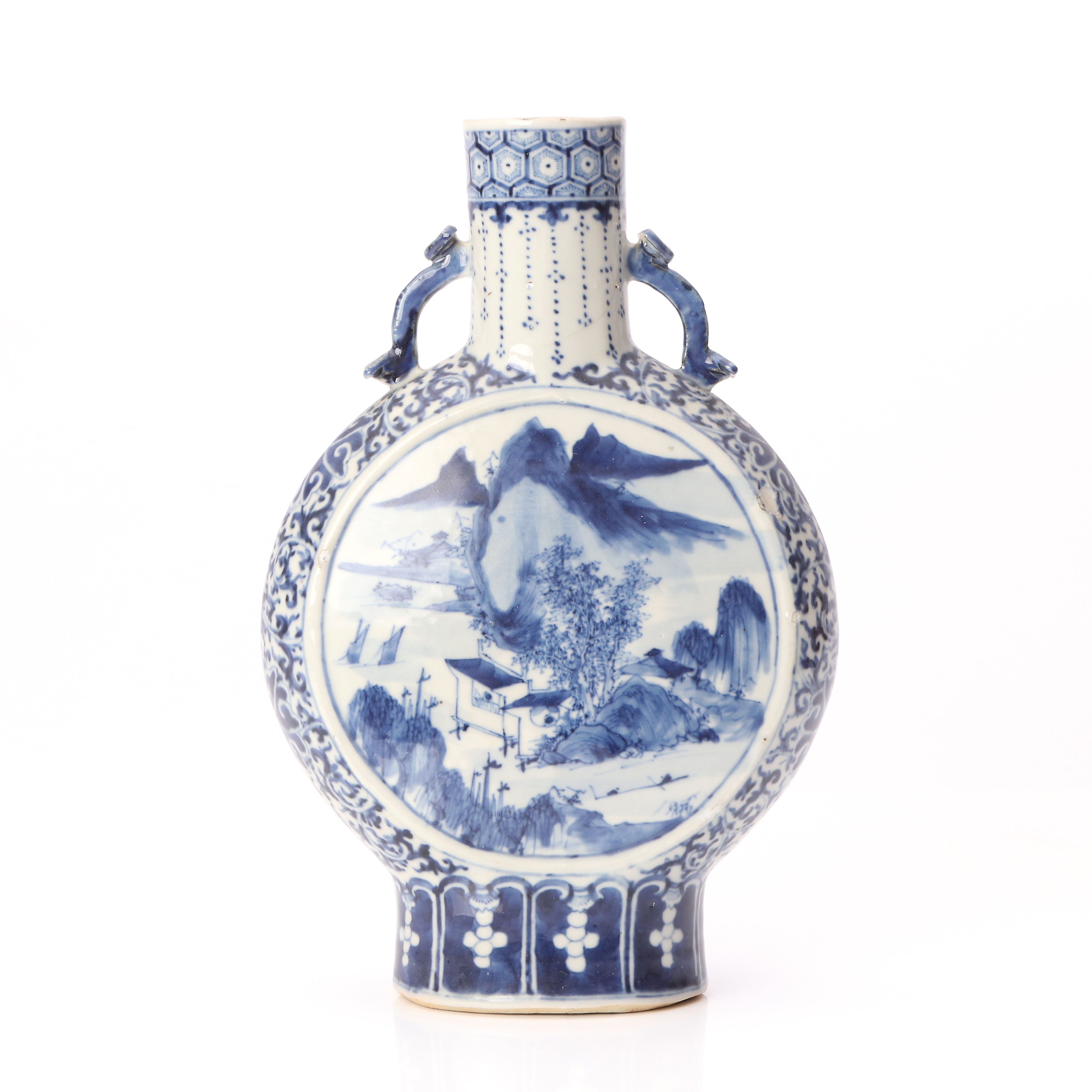 PILGRIMSFLASKA. Porslin med blåvit dekor. Kina, 1800-tal. Märkt undertill.