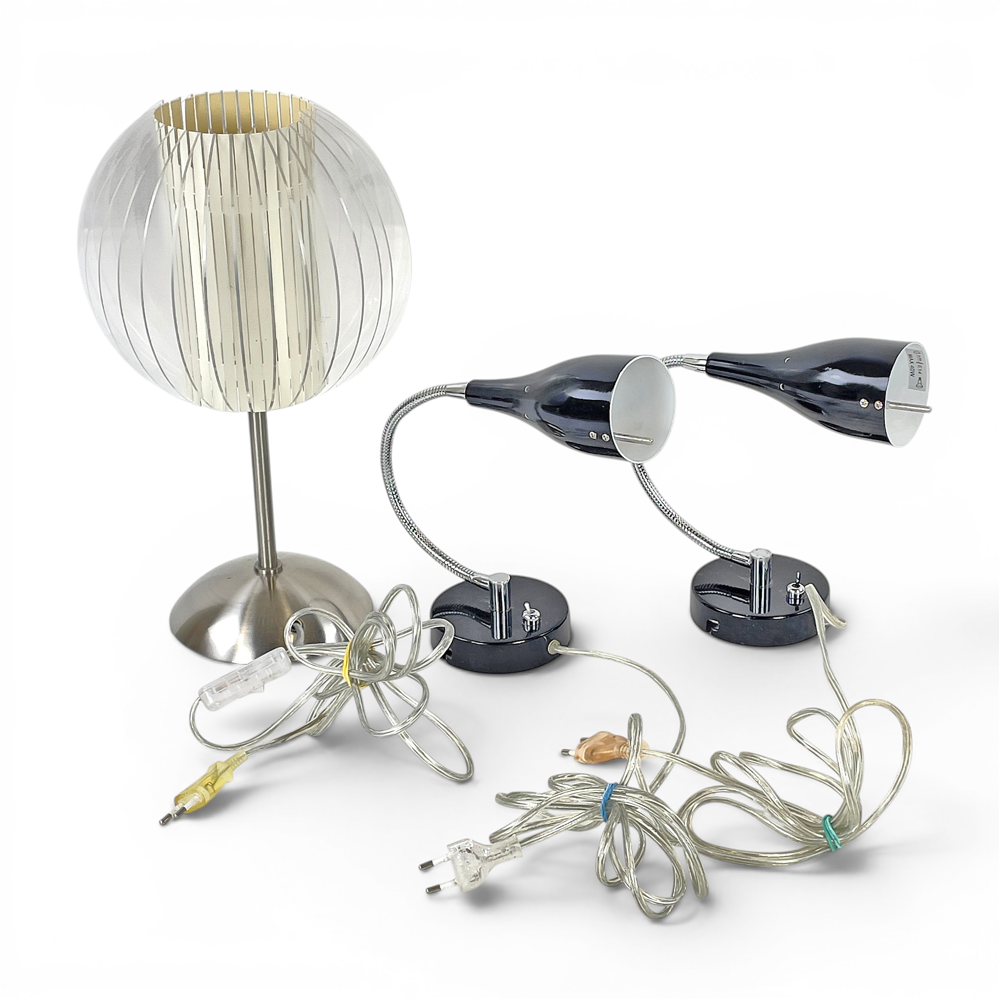 BORDSLAMPA & SÄNGLAMPOR, 3 st. Lyktan & "Tanum", AH Belysning AB.