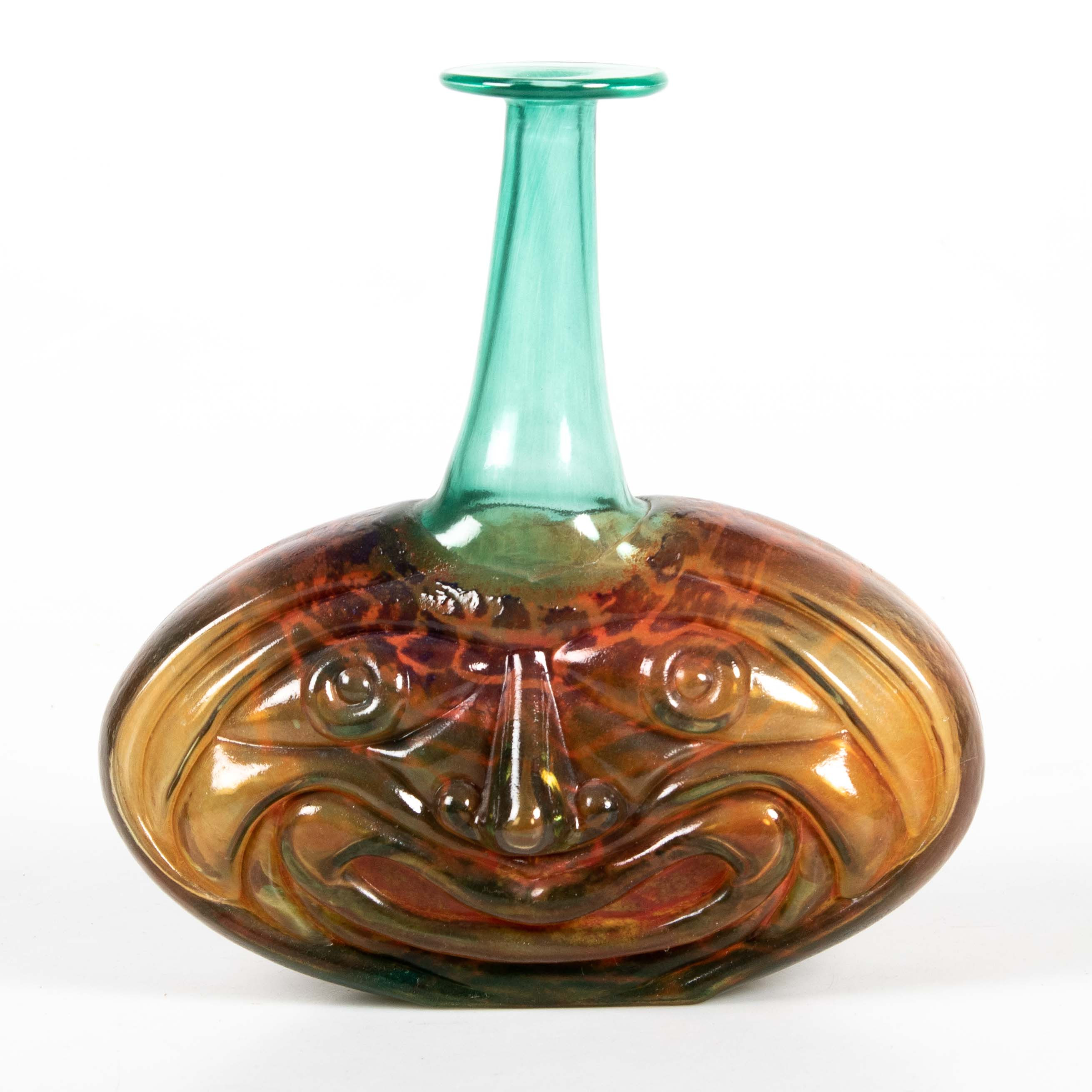 KJELL ENGMAN. Flaska/Vas, glas, Kosta boda.