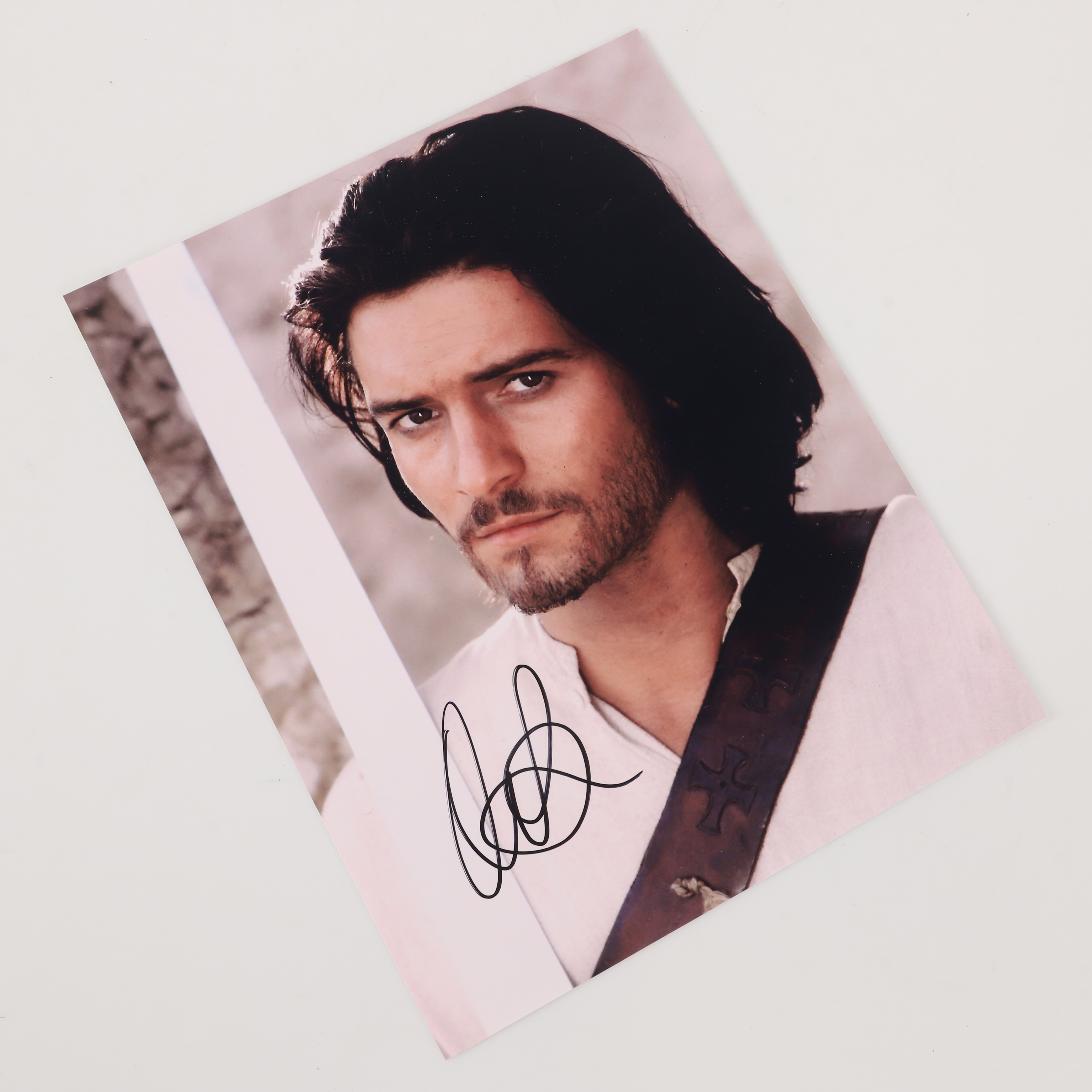 ORLANDO BLOOM. Autograf på foto, 2000-tal.