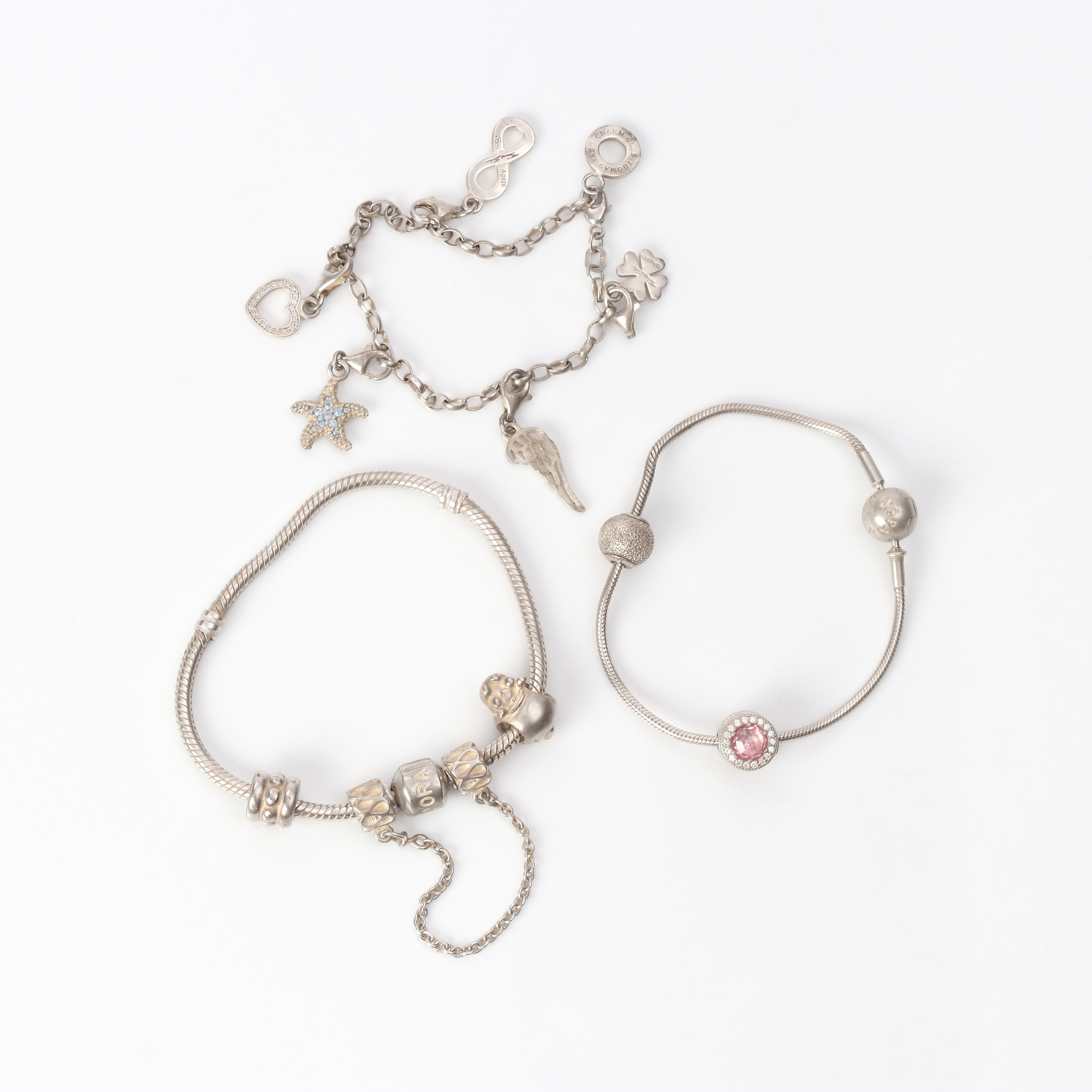 PANDORA OCH THOMAS SABO, ARMBAND, TRE ST. Sterlingsilver.