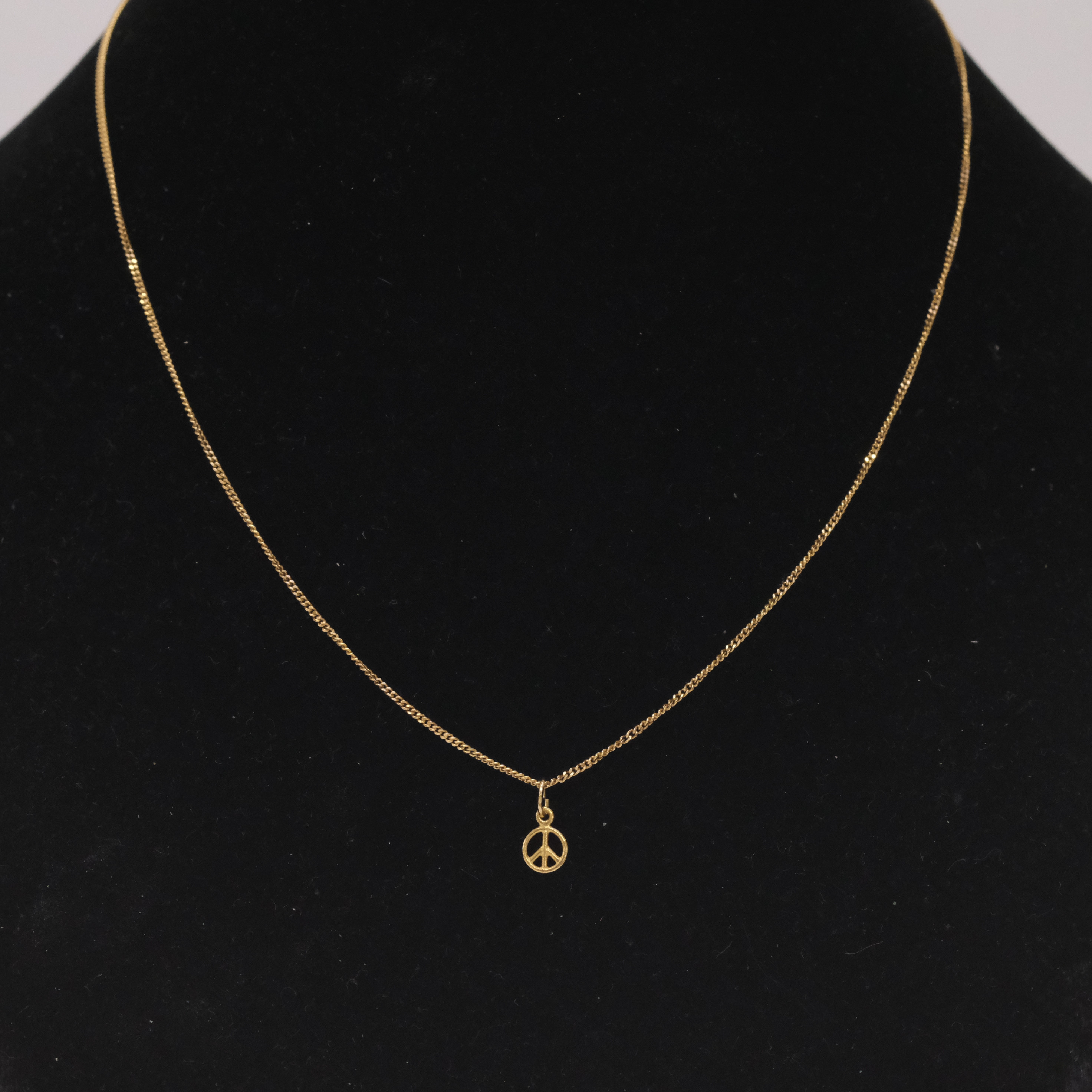 COLLIER MED HÄNGE, 18K GULD.