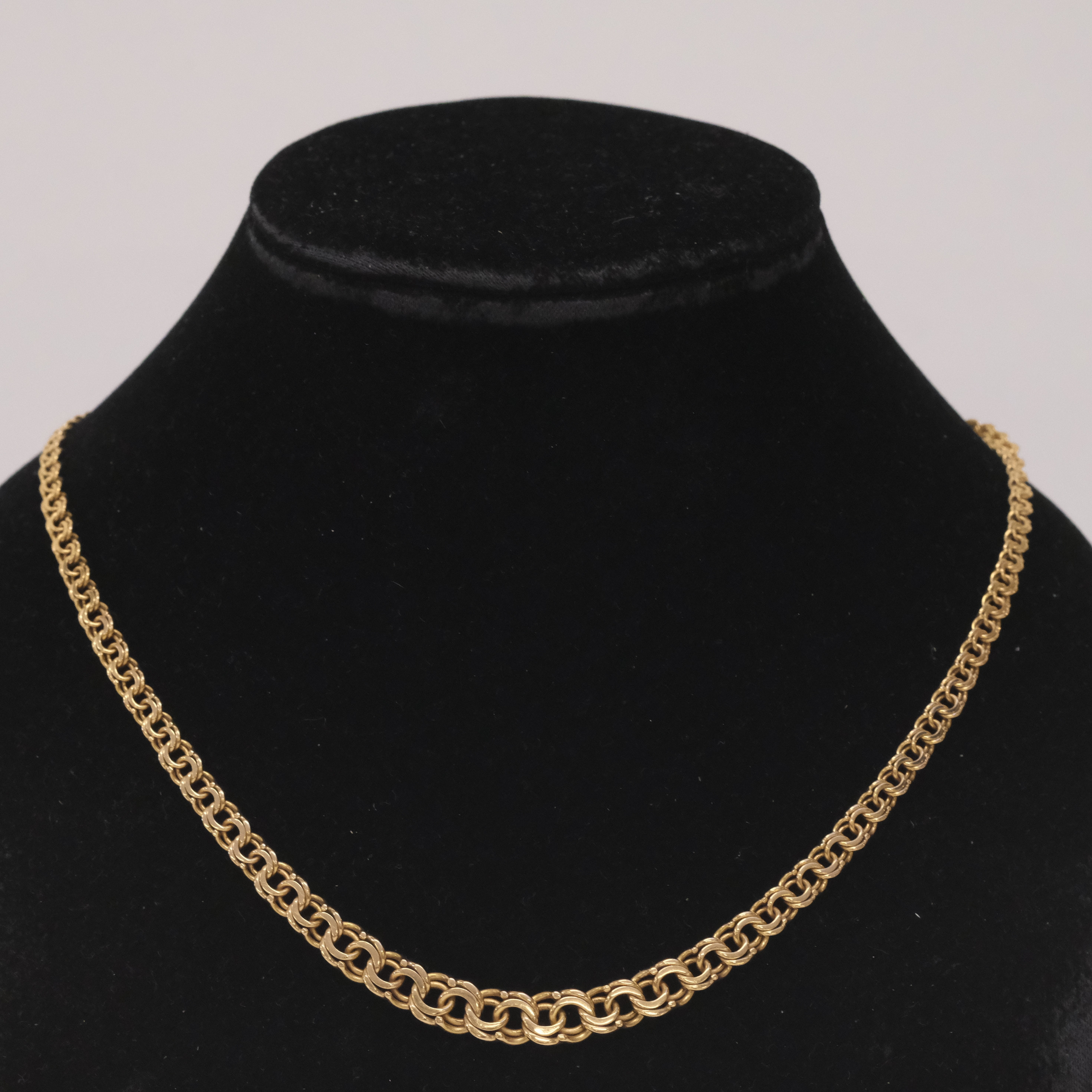 COLLIER, "BISMARCK", 18K GULD.
