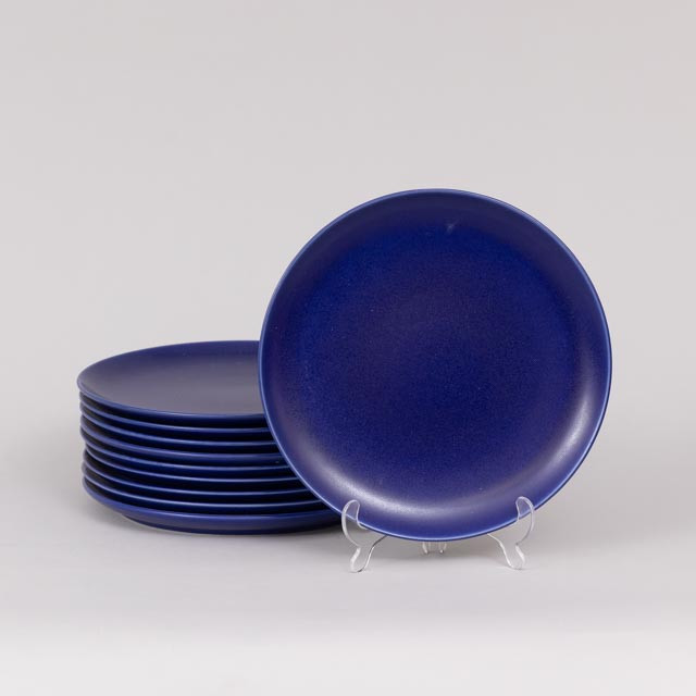 TALLRIKAR, 10 st, stengods, M-L Hellgren Collection, Höganäs.