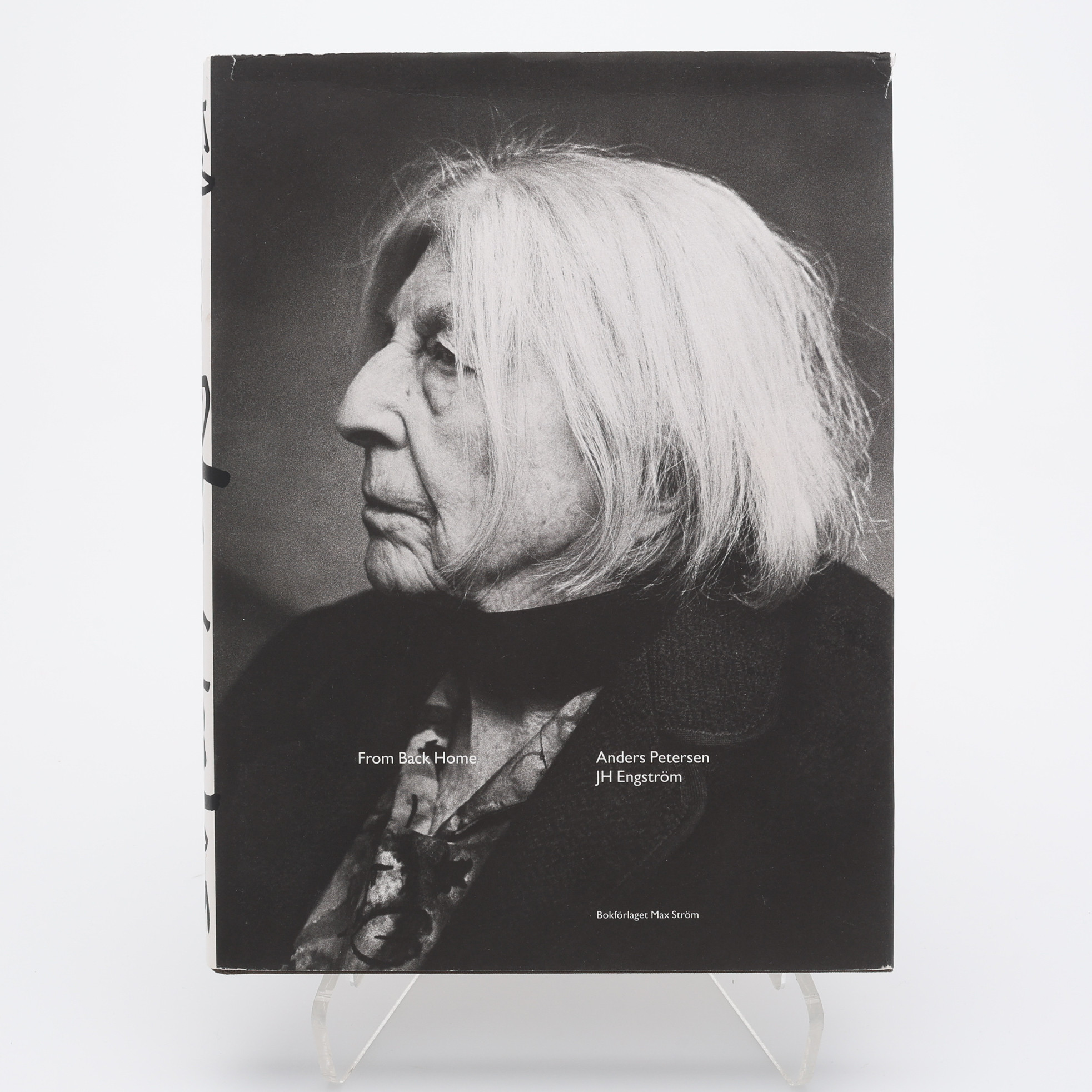 FOTO. DE SVENSKA FOTOGRAFERNA ANDERS PETERSENS OCH J. H. ENGSTRÖMS "FROM BACK HOME", 2009 - SIGNERAD AV ANDERS PETERSEN.