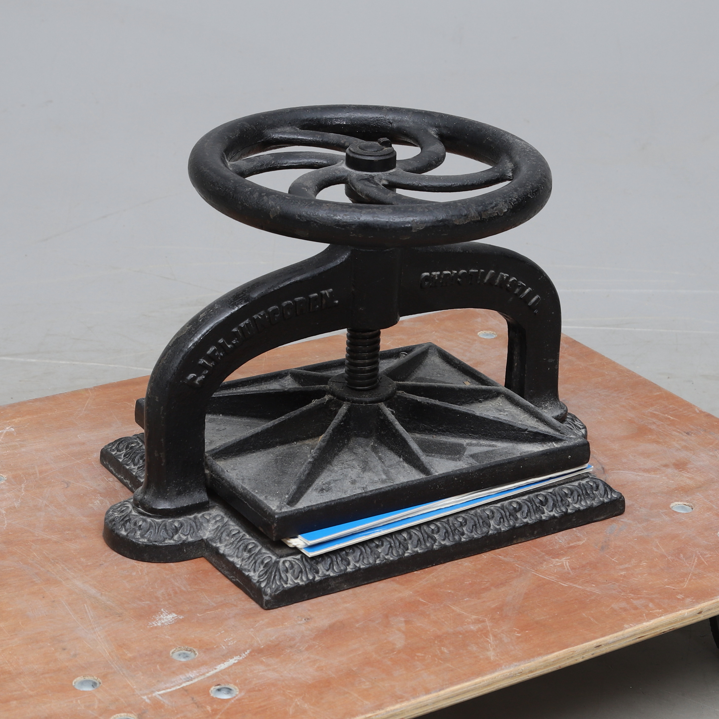 BOKPRESS, gjutjärn, C.J.F. Ljunggrens, Christianstad, 1900-talets första del.