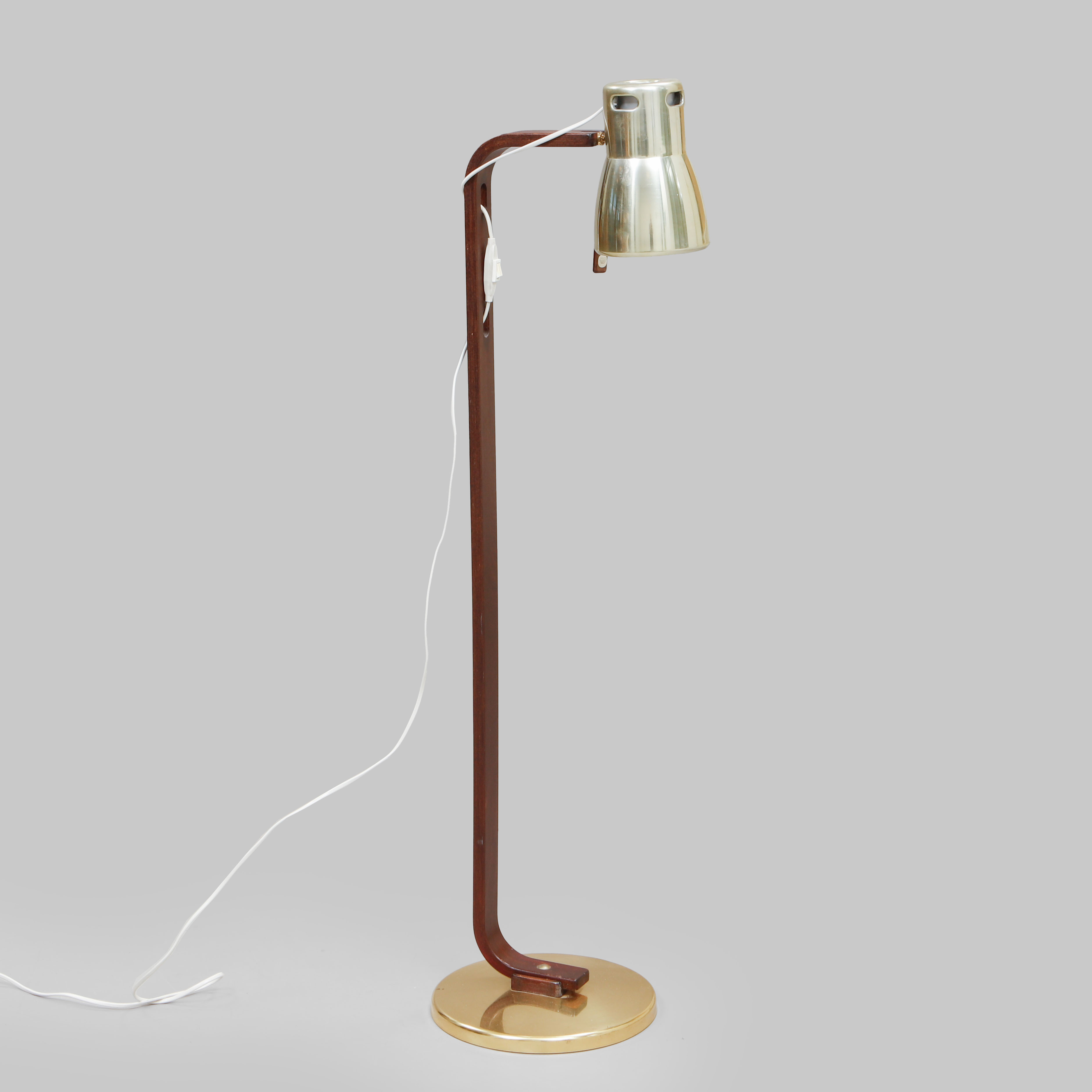 HANS AGNE JAKOBSSON. Golvlampa, modell 215.