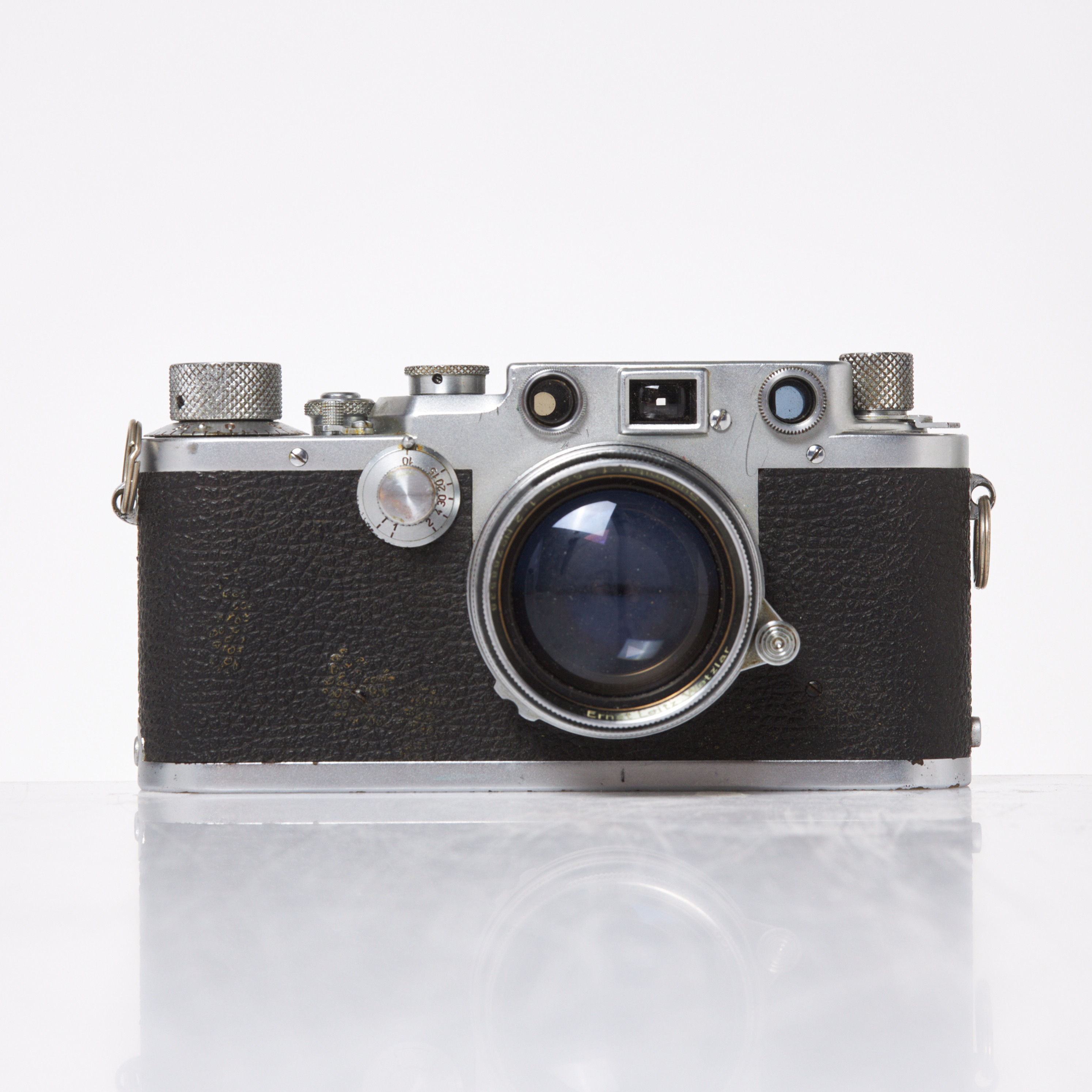 LEICA. kamera, IIIF, no. 524955, originallins, i läderväska.