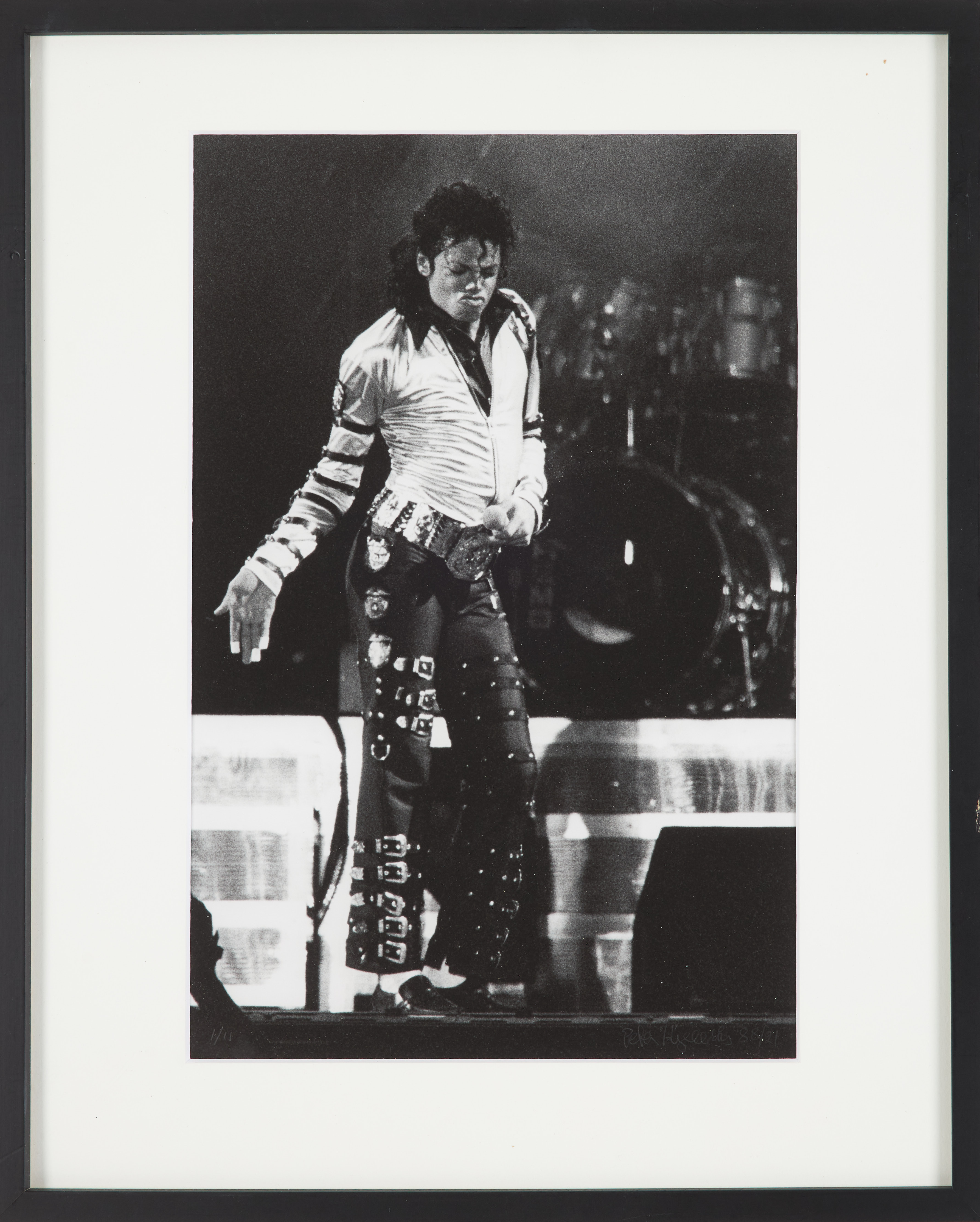PETER KJELLERÅS. "Michael Jackson, Europapremiären Rom 1988", signerad och numrerad 1/11, 2021.