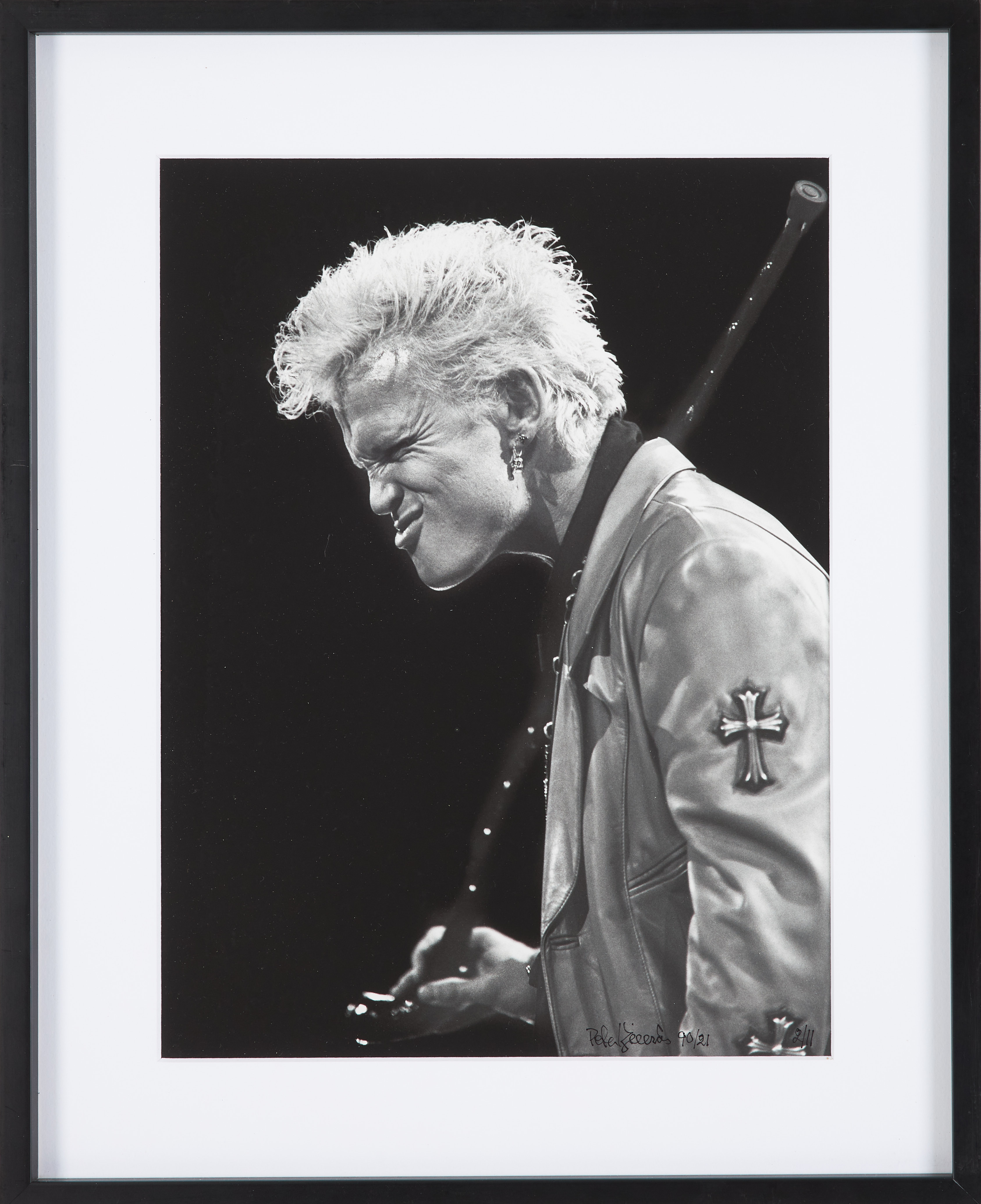PETER KJELLERÅS. "Billy Idol, 1990", signerad, numrerad 2/11, 2021.