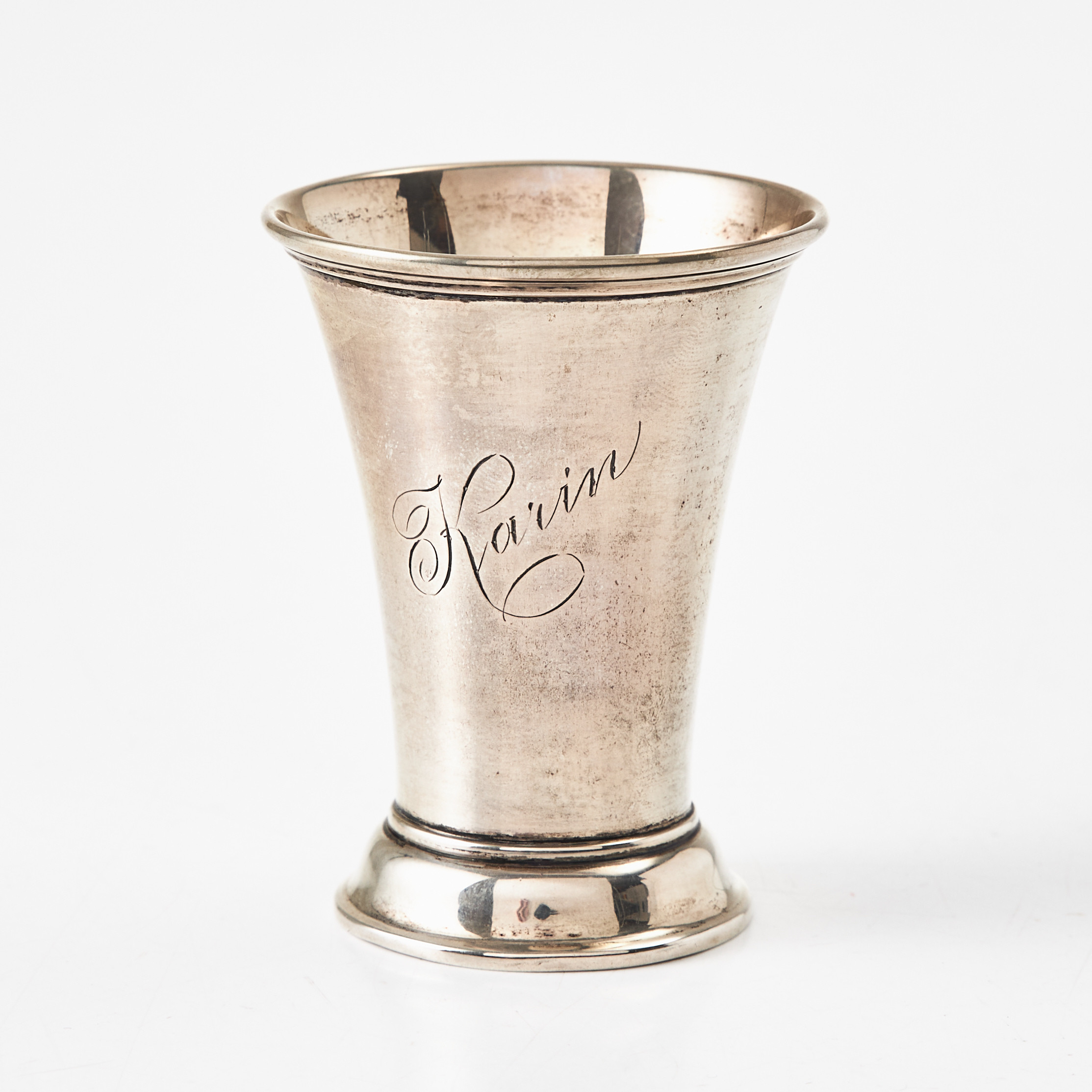 BÄGARE, silver, CG Hallberg, Stockholm 1900.