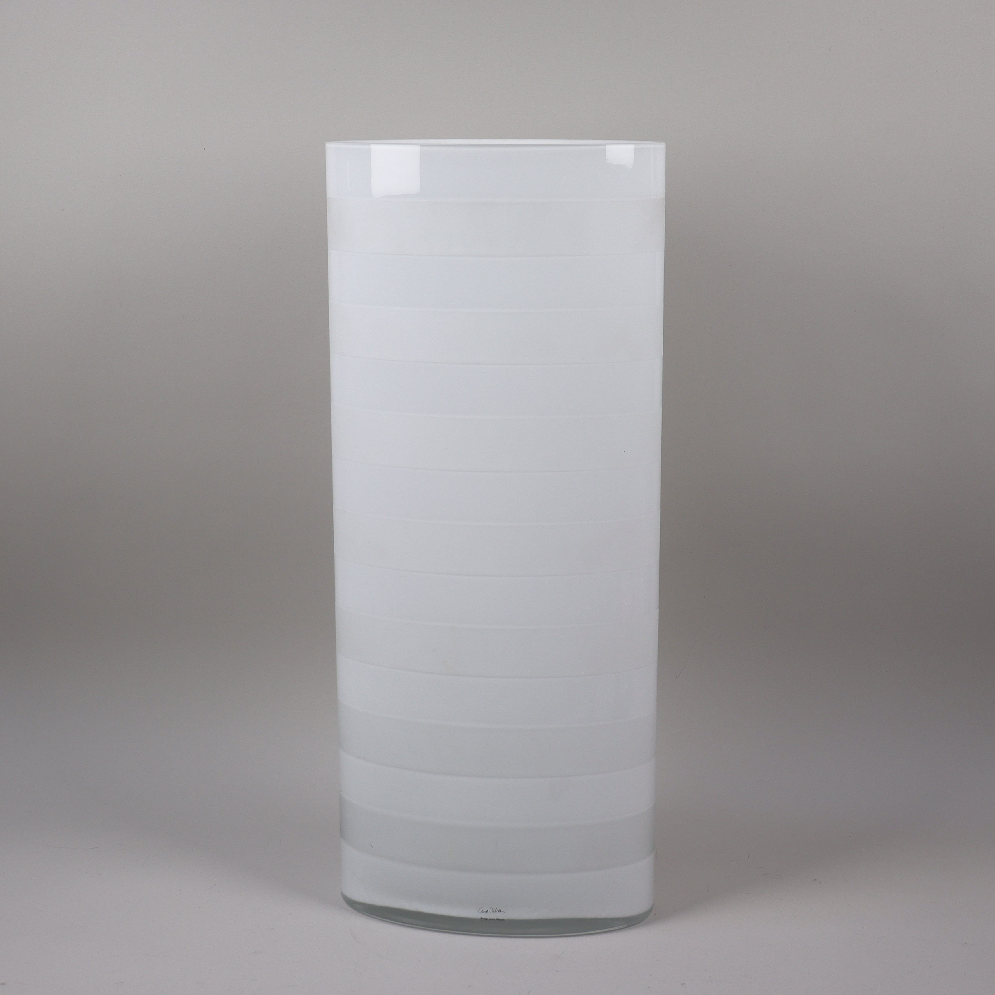 ANNE NILSSON. golvvas, Ikea, 1990-tal.