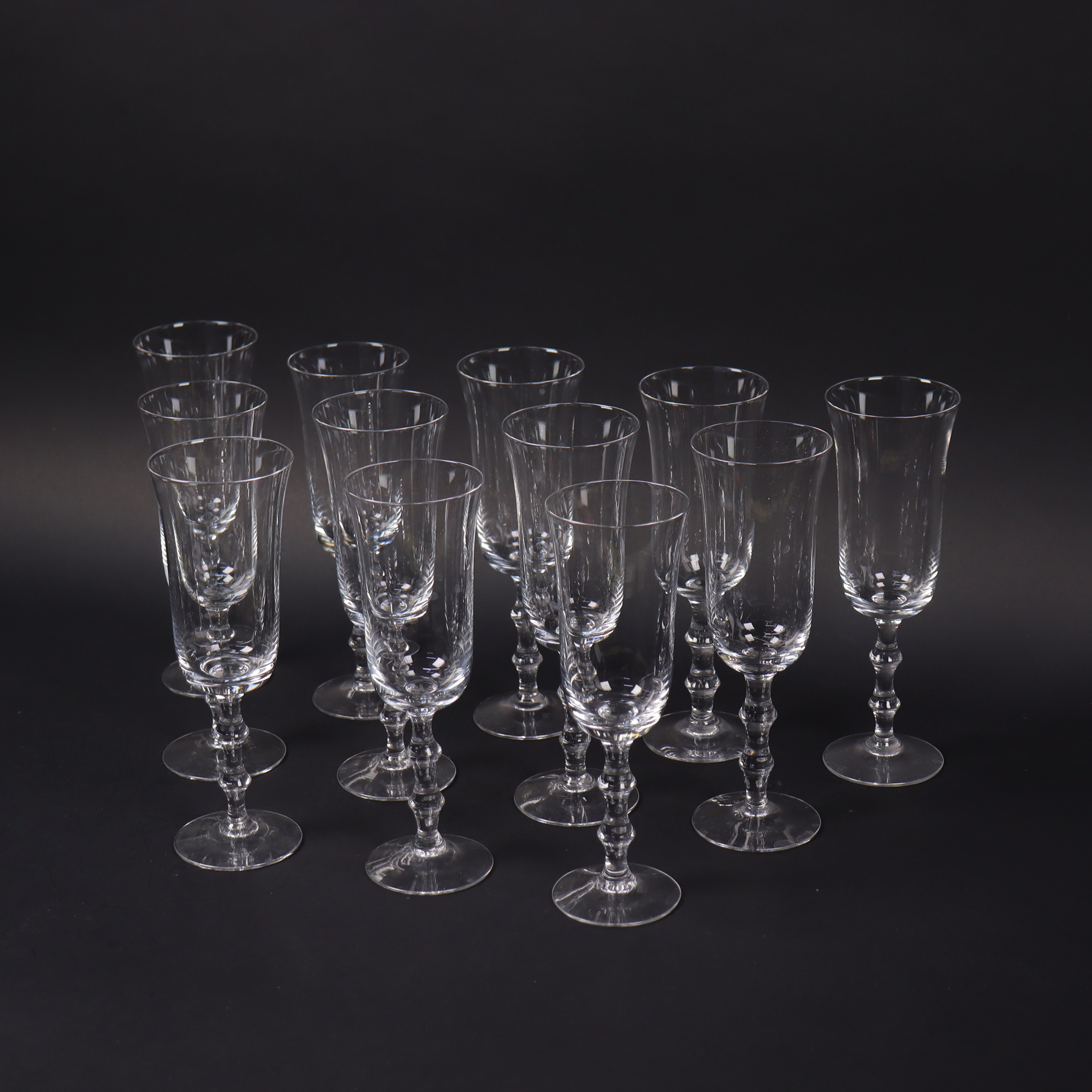SIMON GATE. "Salut", Orrefors, champagneglas, 12 st.