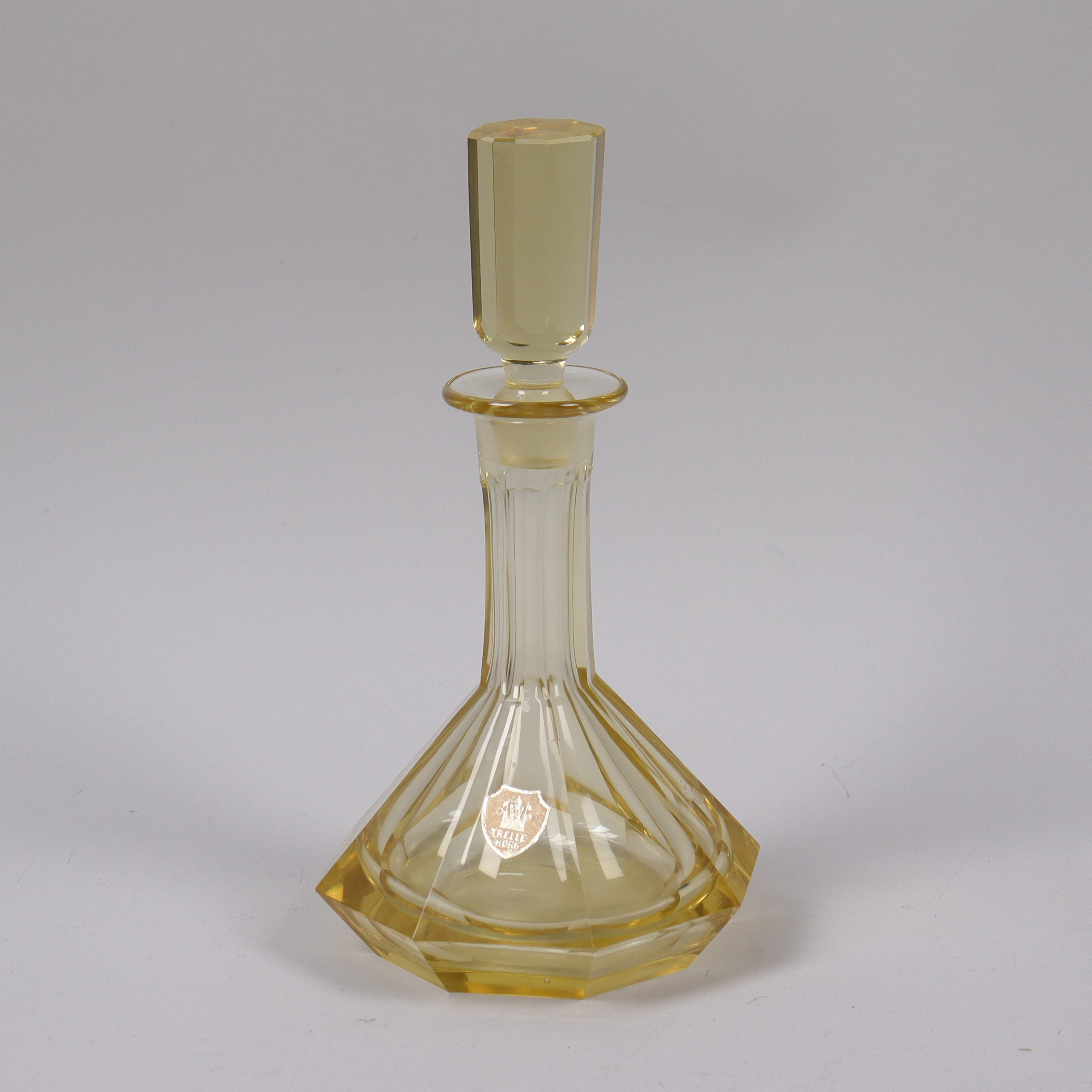 KARAFF, Trelleborgs Glasbruk, 1900-talets första hälft.