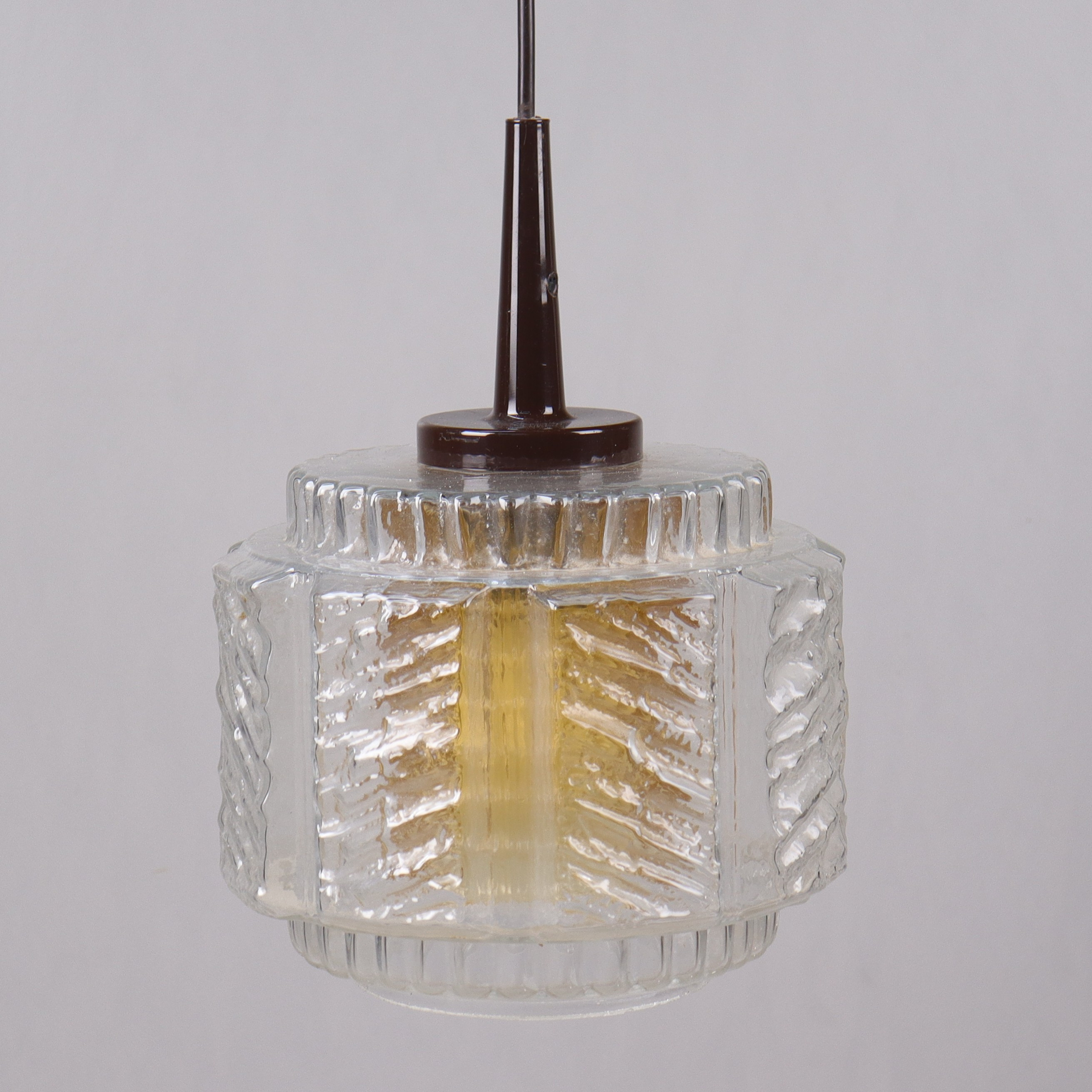 TAKLAMPA, glas och metall, 1900-talets mitt.