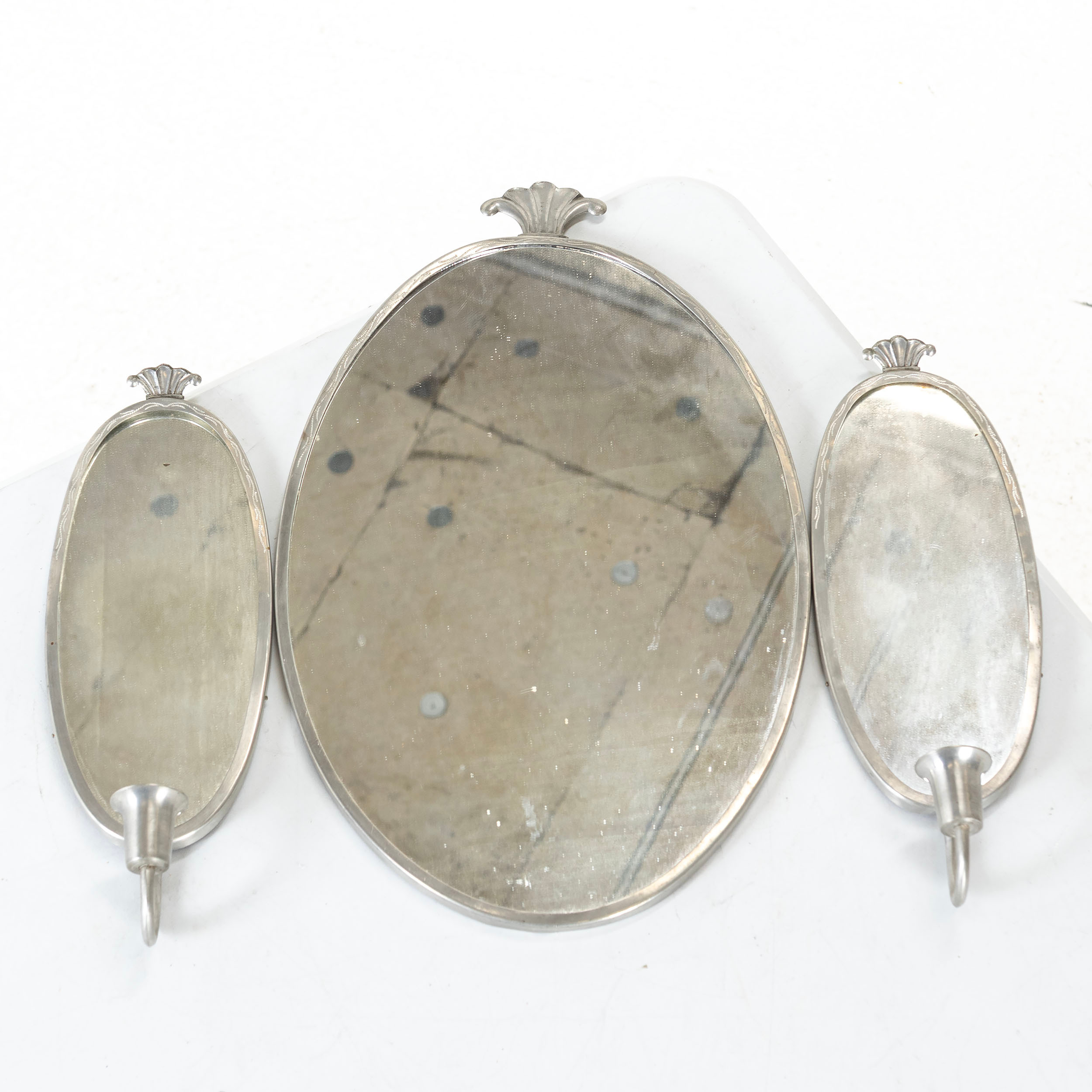 SPEGEL, med lampetter, tenn, art deco, 1930 - tal.