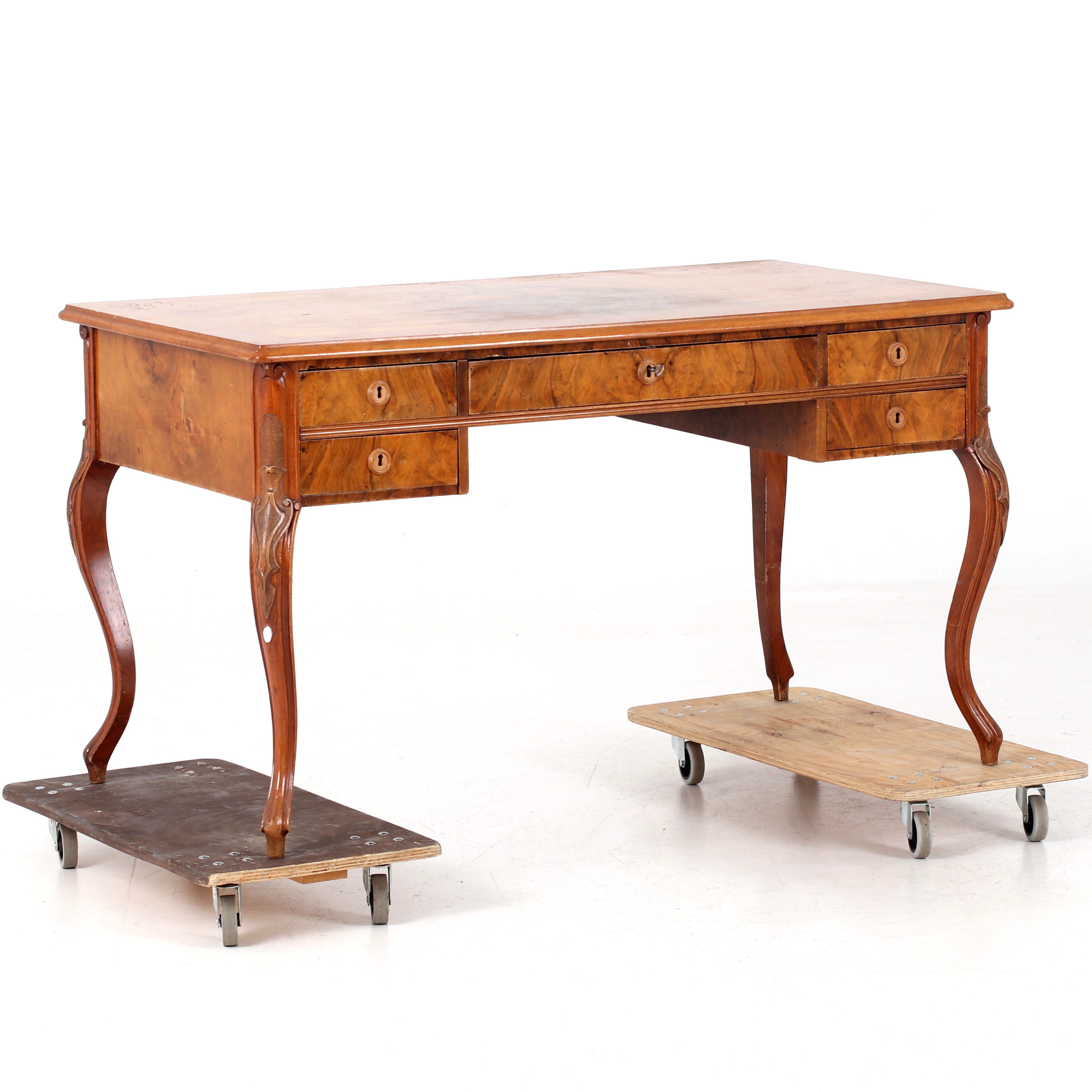 SKRIVBORD, rokokostil, 1900-talets första hälft.