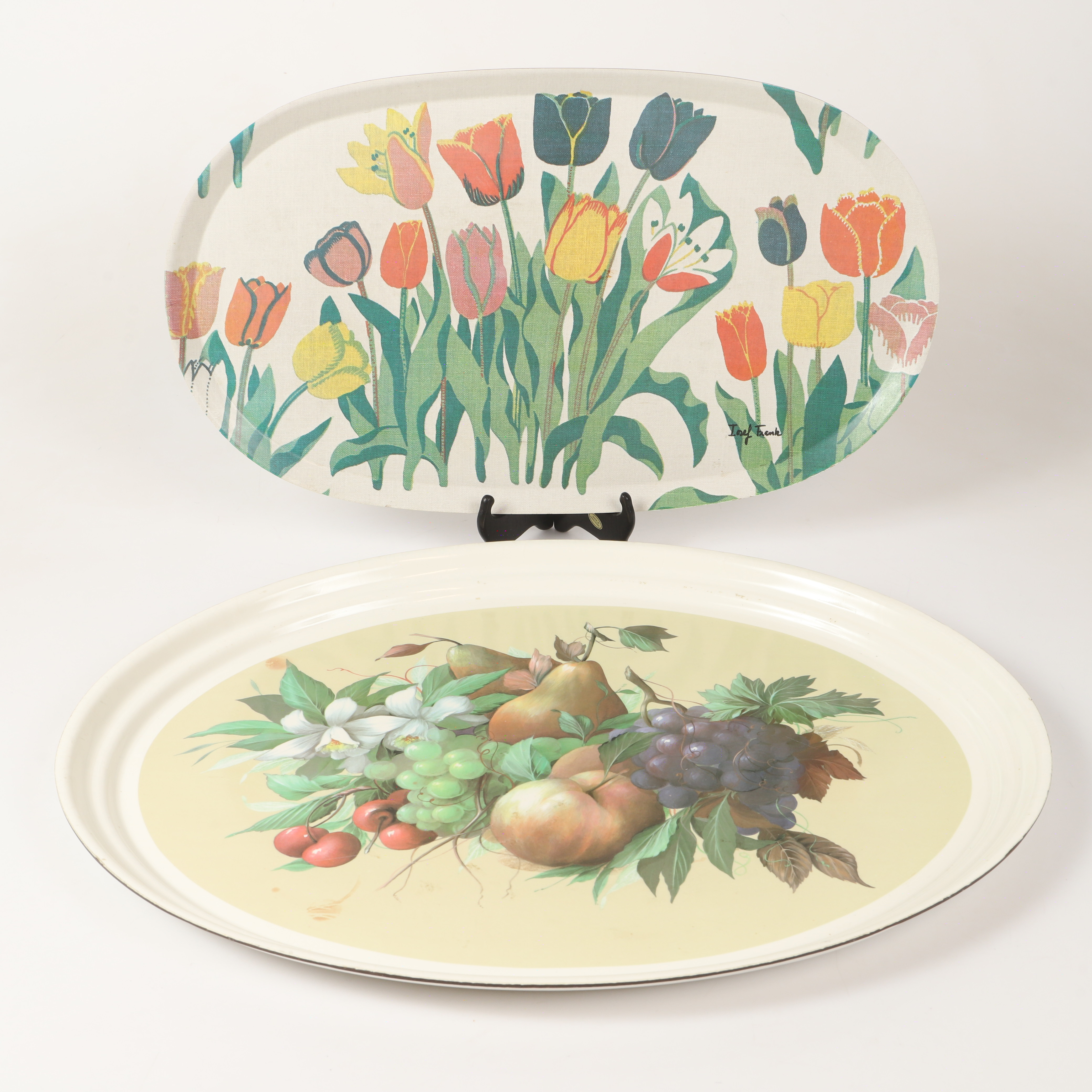 BRICKOR, 2 stycken, bl. a. Josef Frank, Firma Svenskt Tenn.