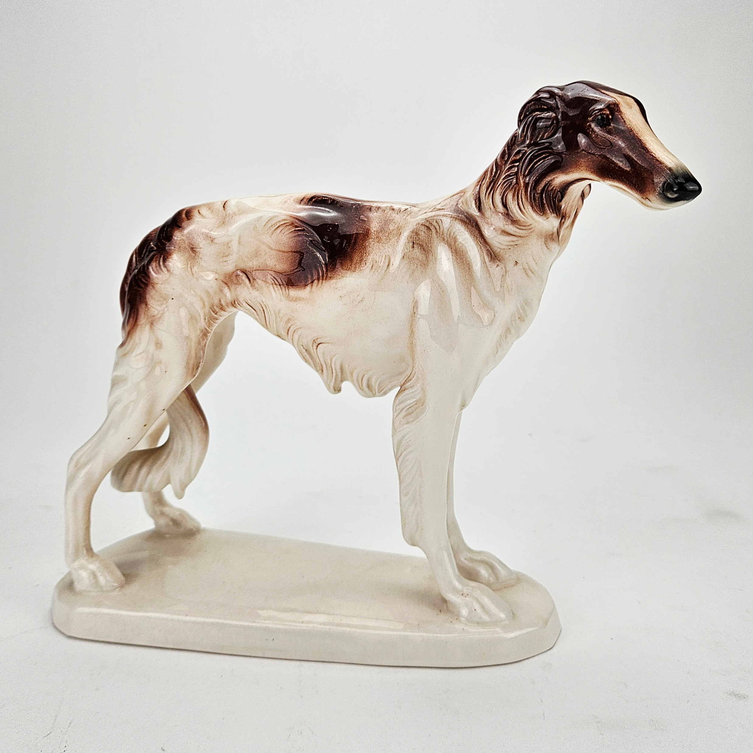 FIGURIN, porslin, Borzoi, VEB Zierkeramik Katzhütte, Tyskland.