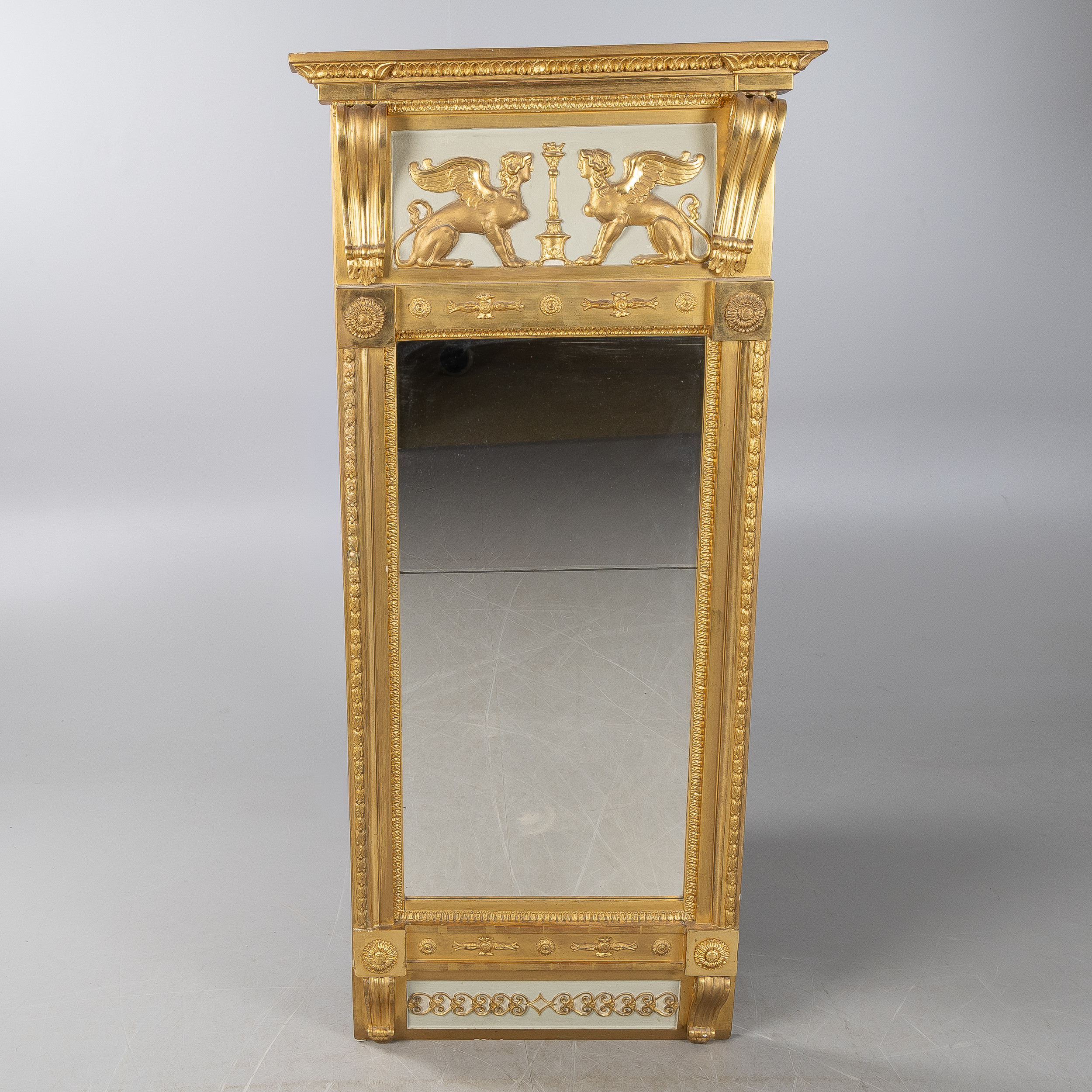 SPEGEL, sengustaviansk, omkring 1800.