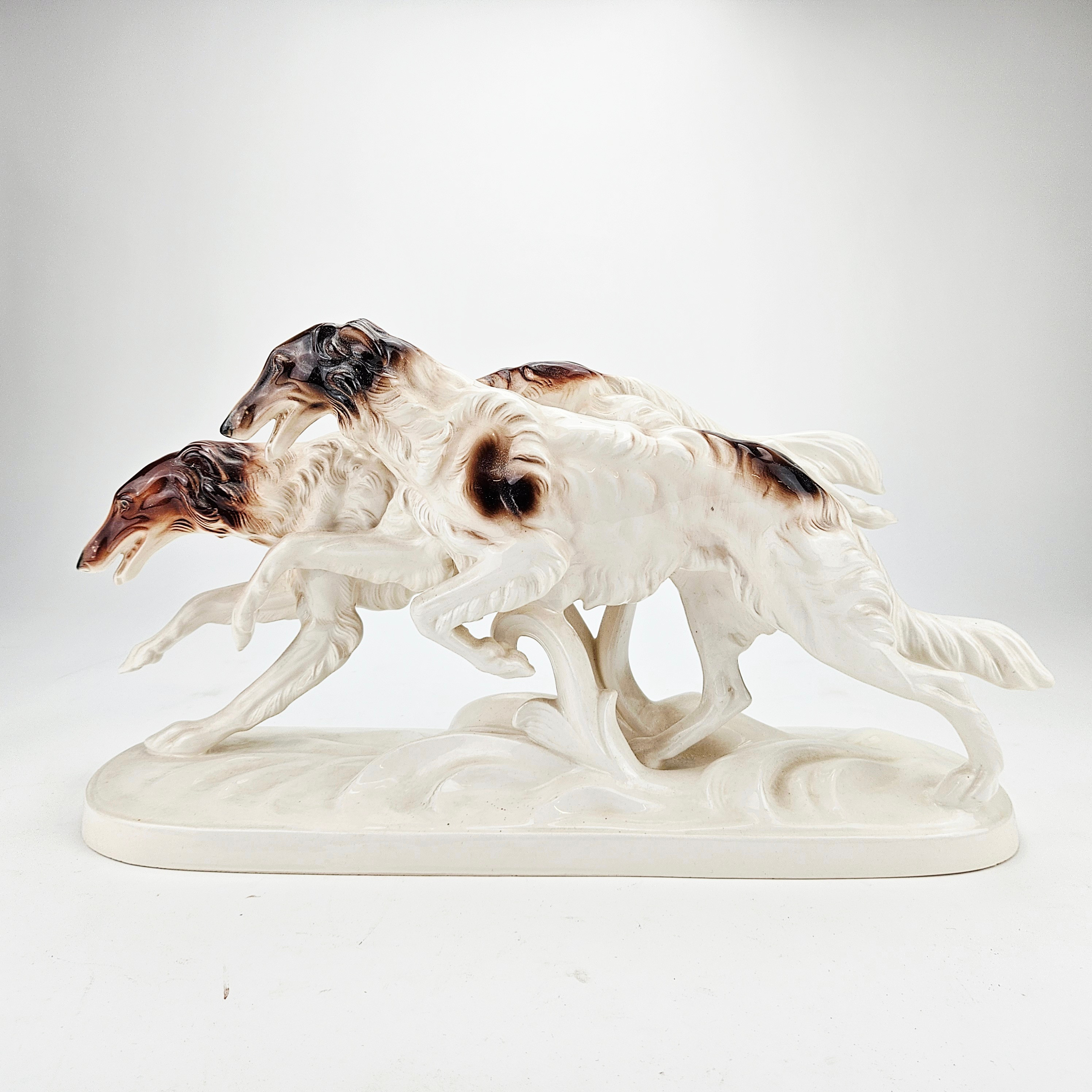 FIGURIN, porslin, Borzoi, VEB Zierkeramik Katzhütte, Tyskland.