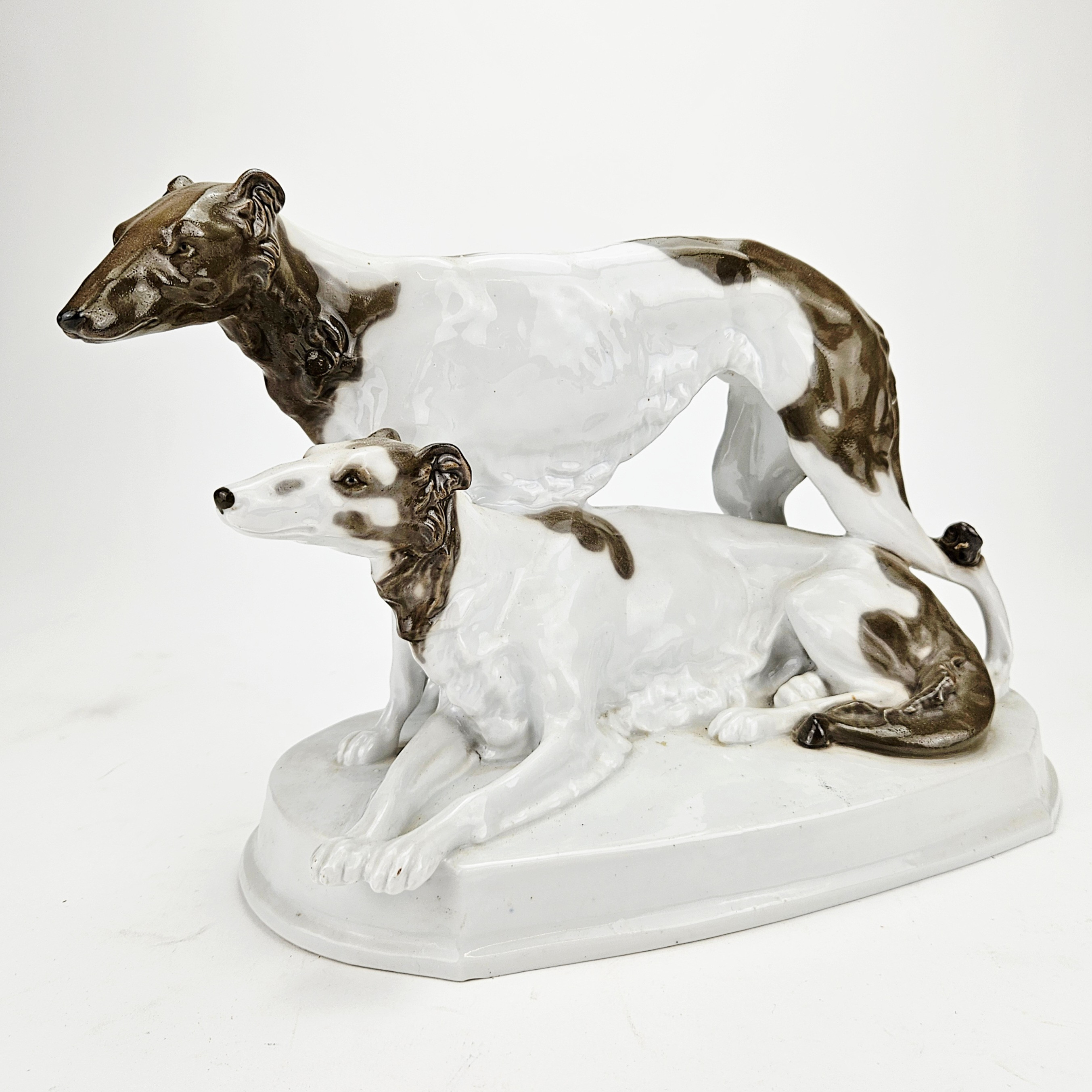 FIGURIN, porslin, Borzoi, stämplad Meissen.