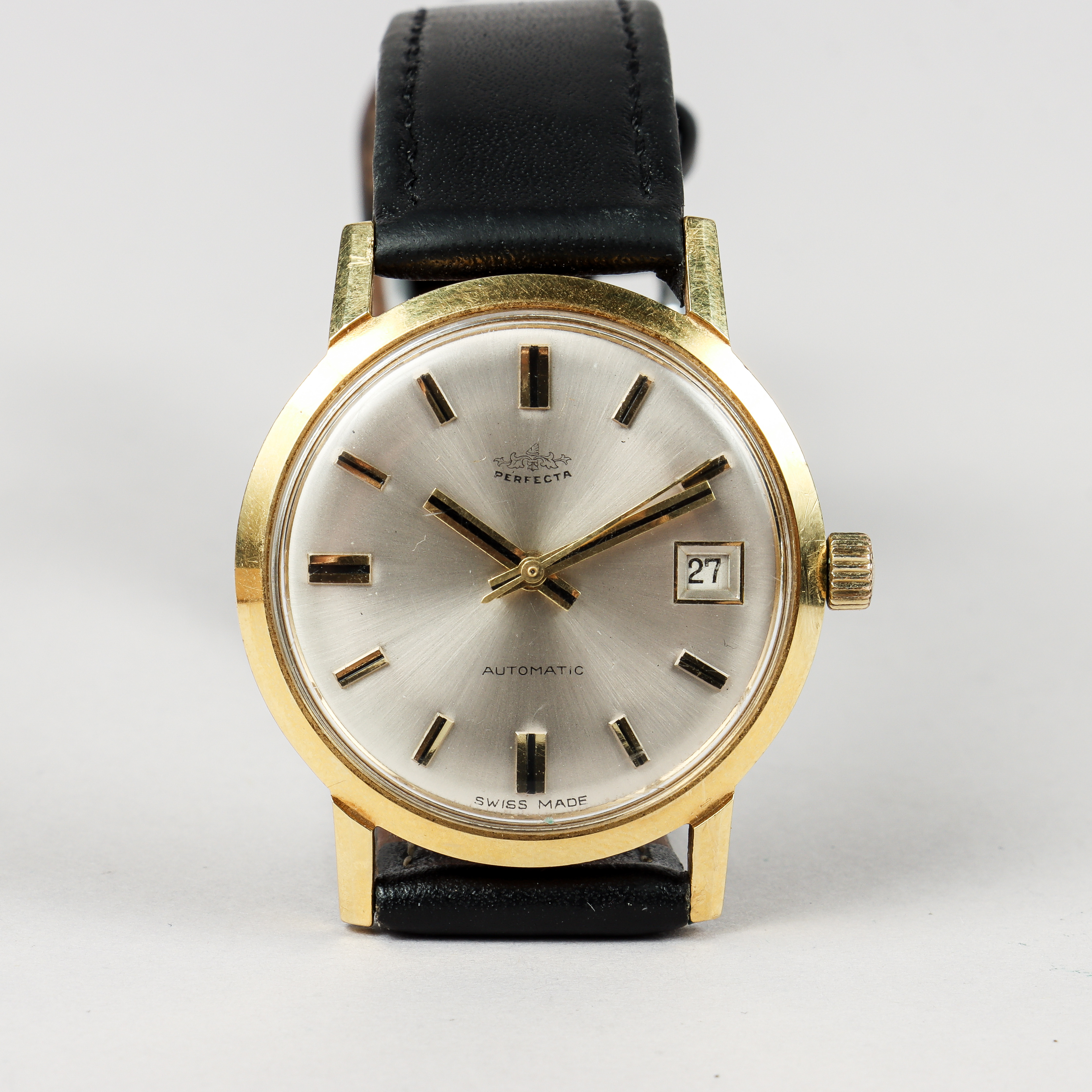 PERFECTA Automatic, boett i 18k guld.