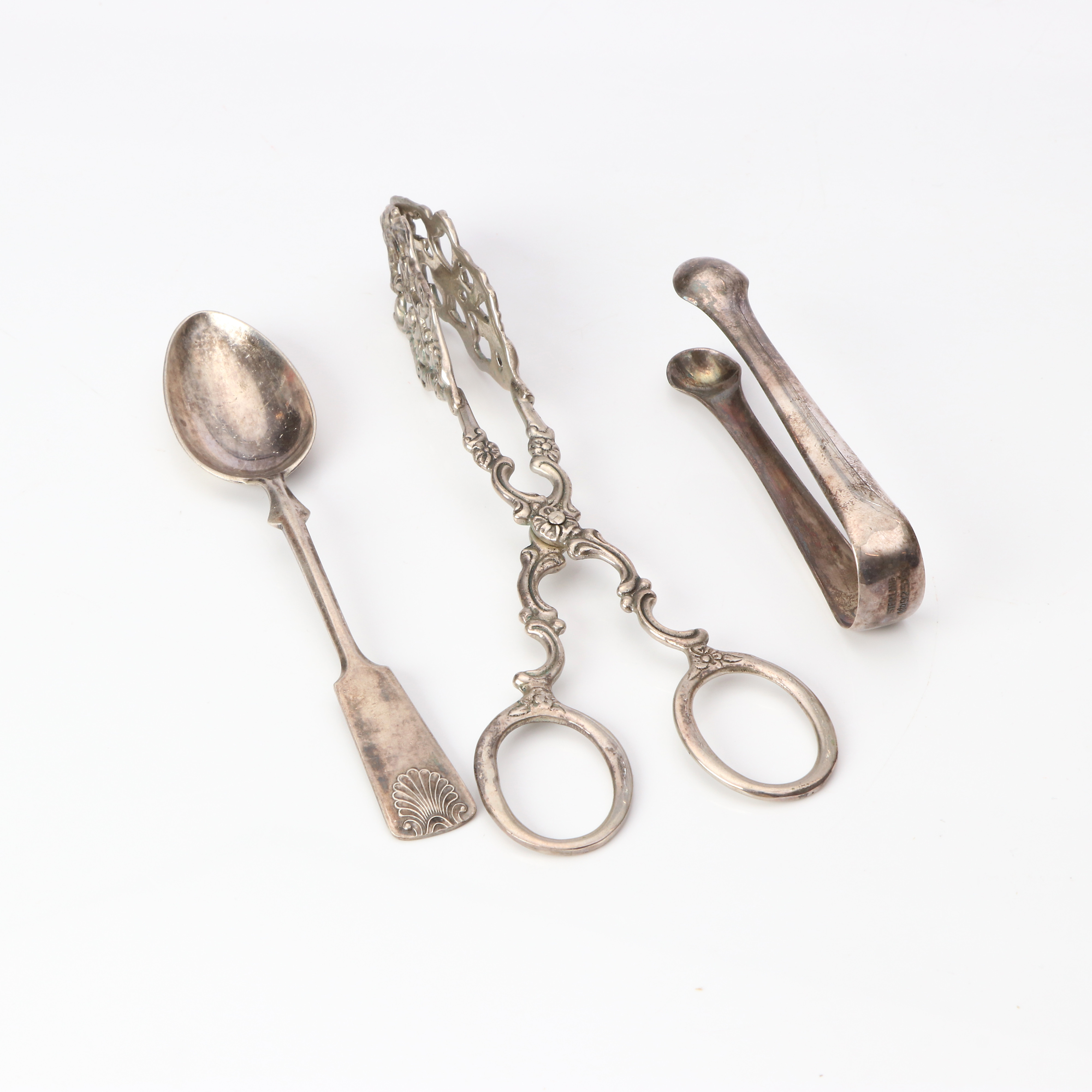 BESTICK, TRE ST. Silver. Vikt ca 65 gram. 1900-tal.
