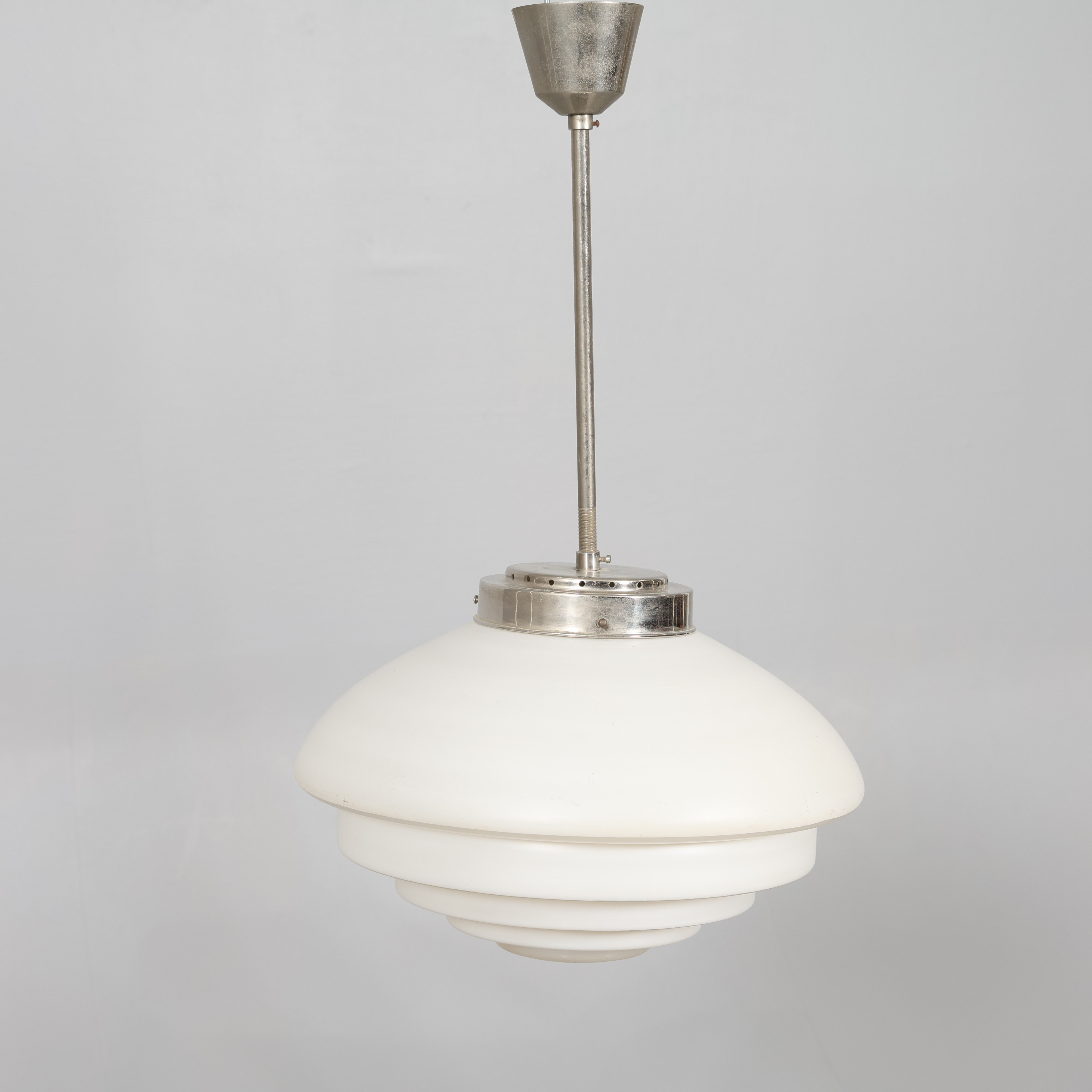 TAKLAMPA glas/metall funkis 1940-tal.