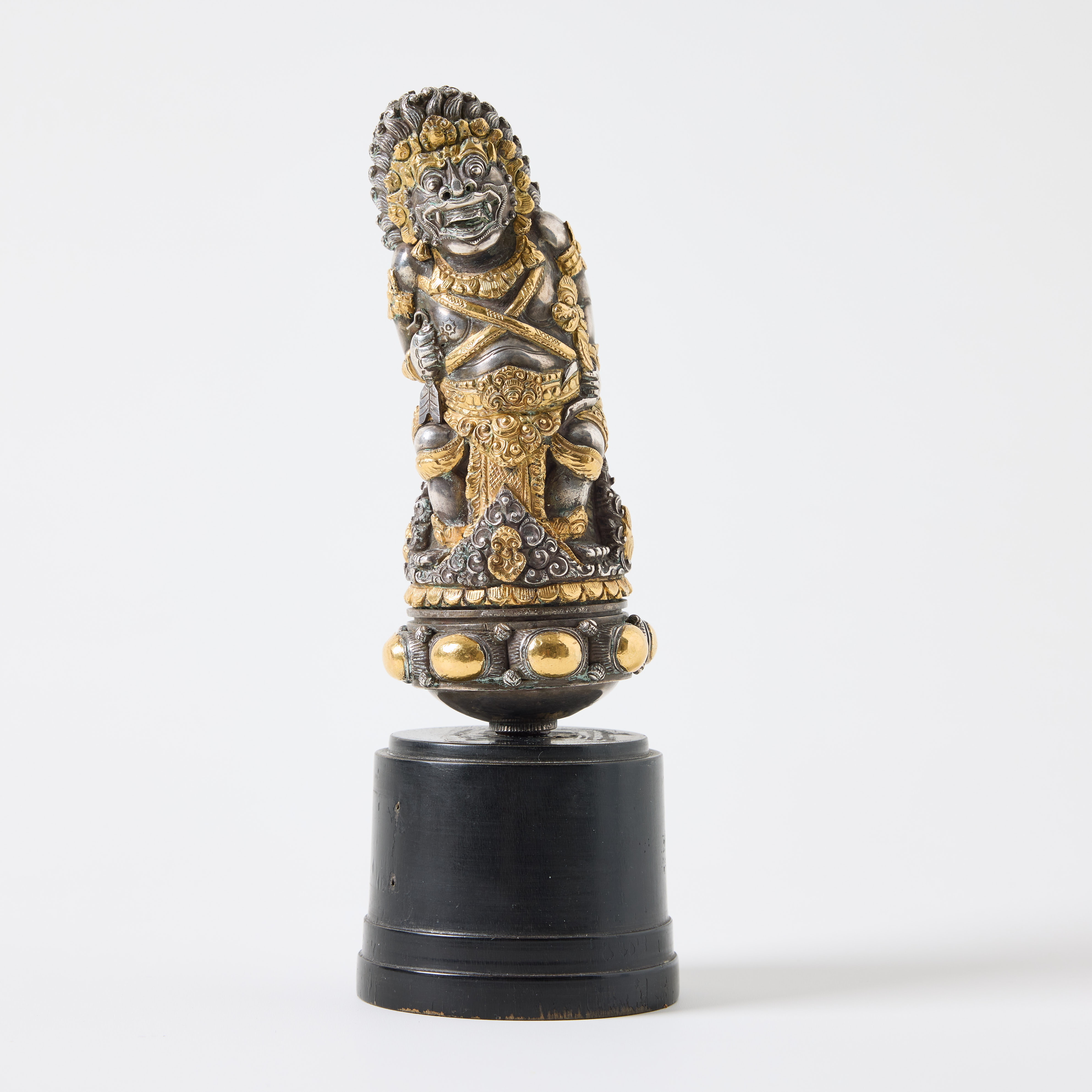 A Balinese Gilded Silver Keris Hilt 'Hulu'.