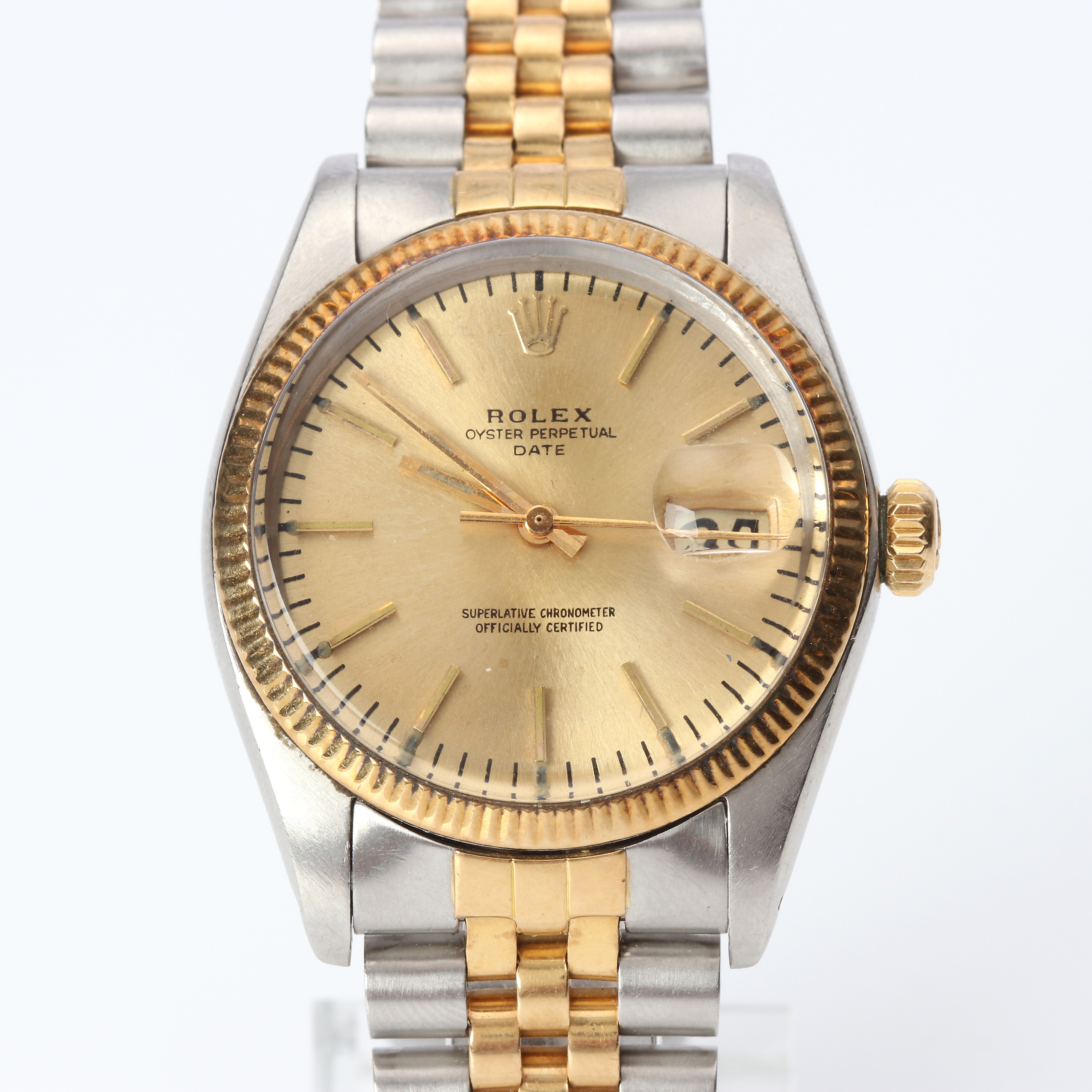 ROLEX OYSTER PERPETUAL DATE, ARMBANDSUR. Stål och guld, automatisk.