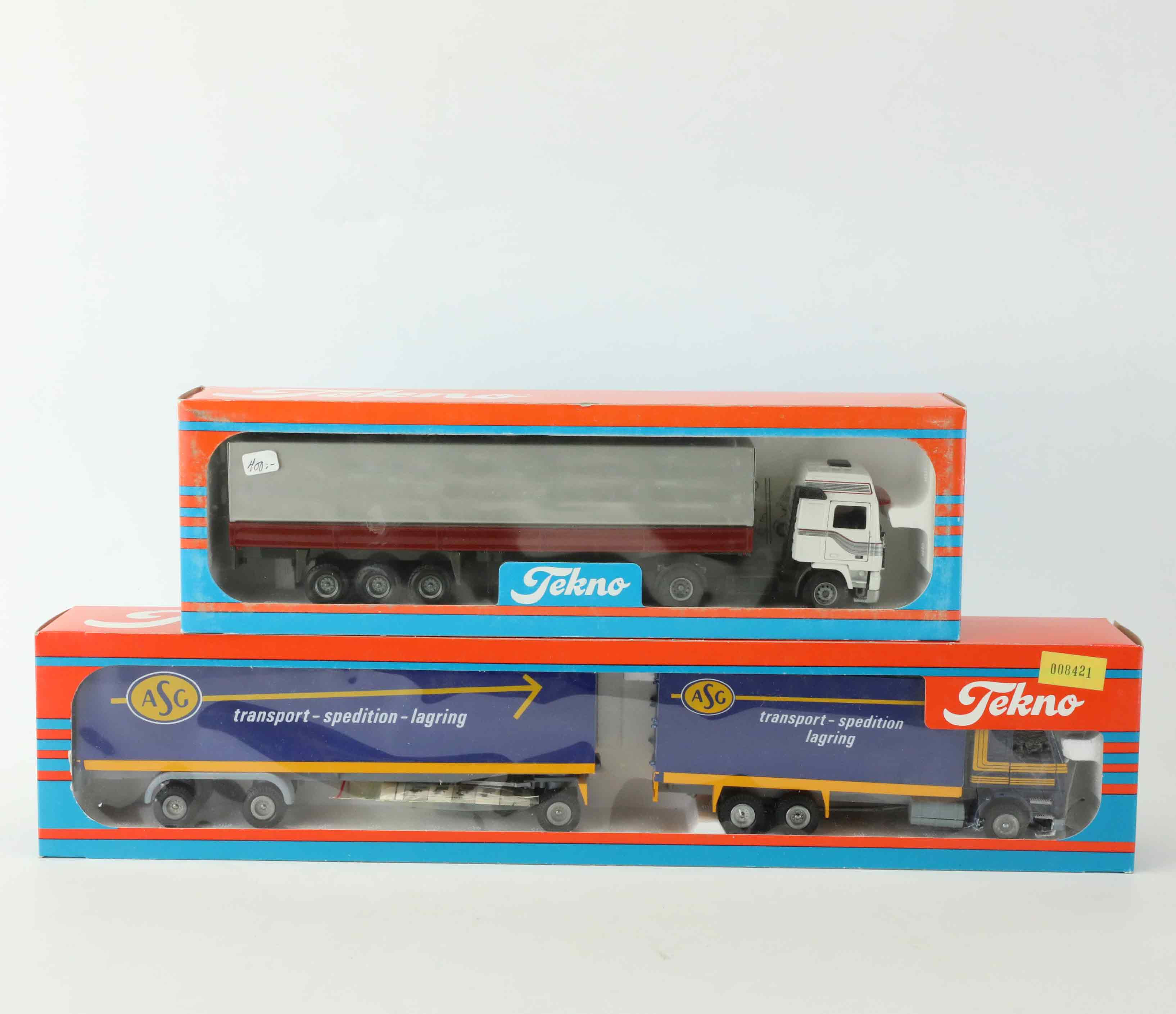 TEKNO. 2 st långtradare, ASG, Volvo Globetrotter, 1980-tal.