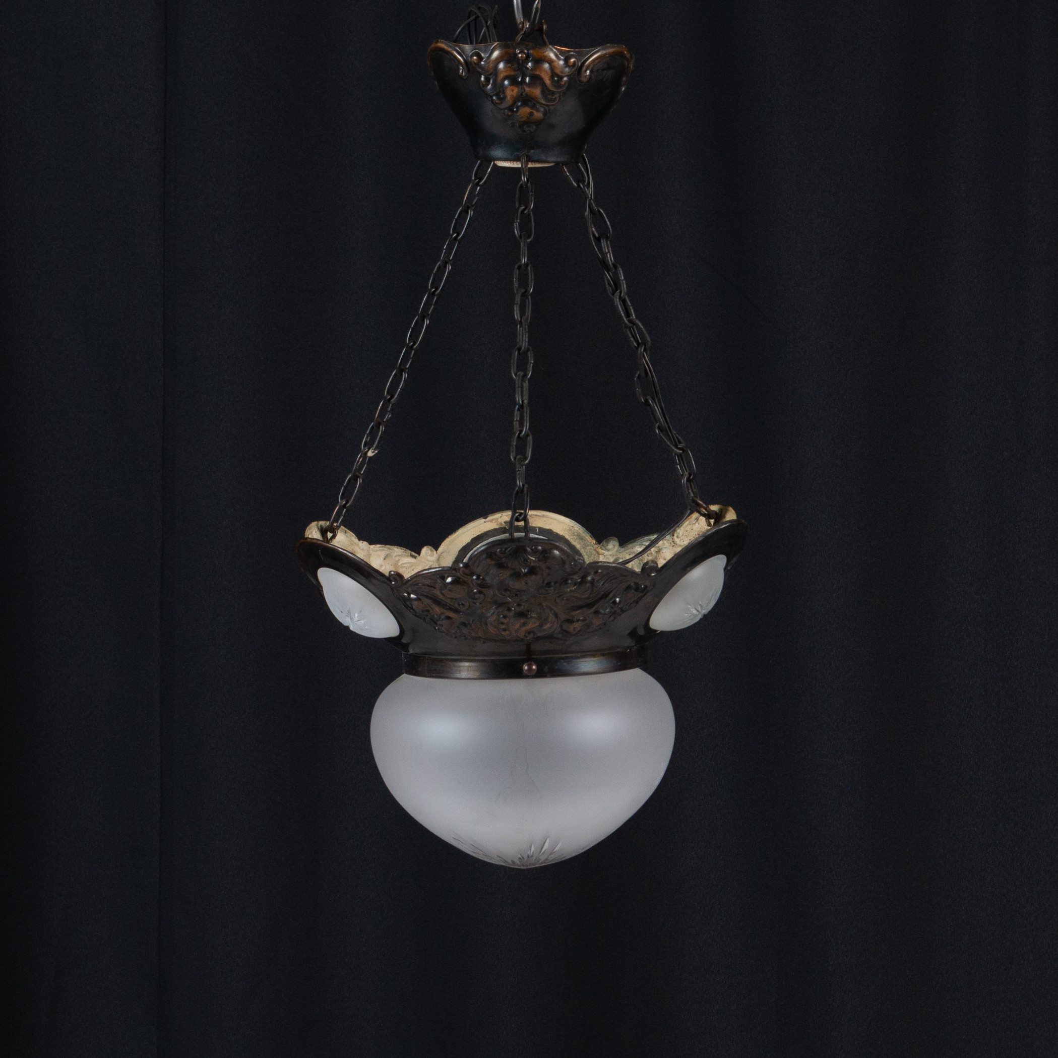 TAKLAMPA. Jugend, koppar och glas , sekelskifte 18/1900.