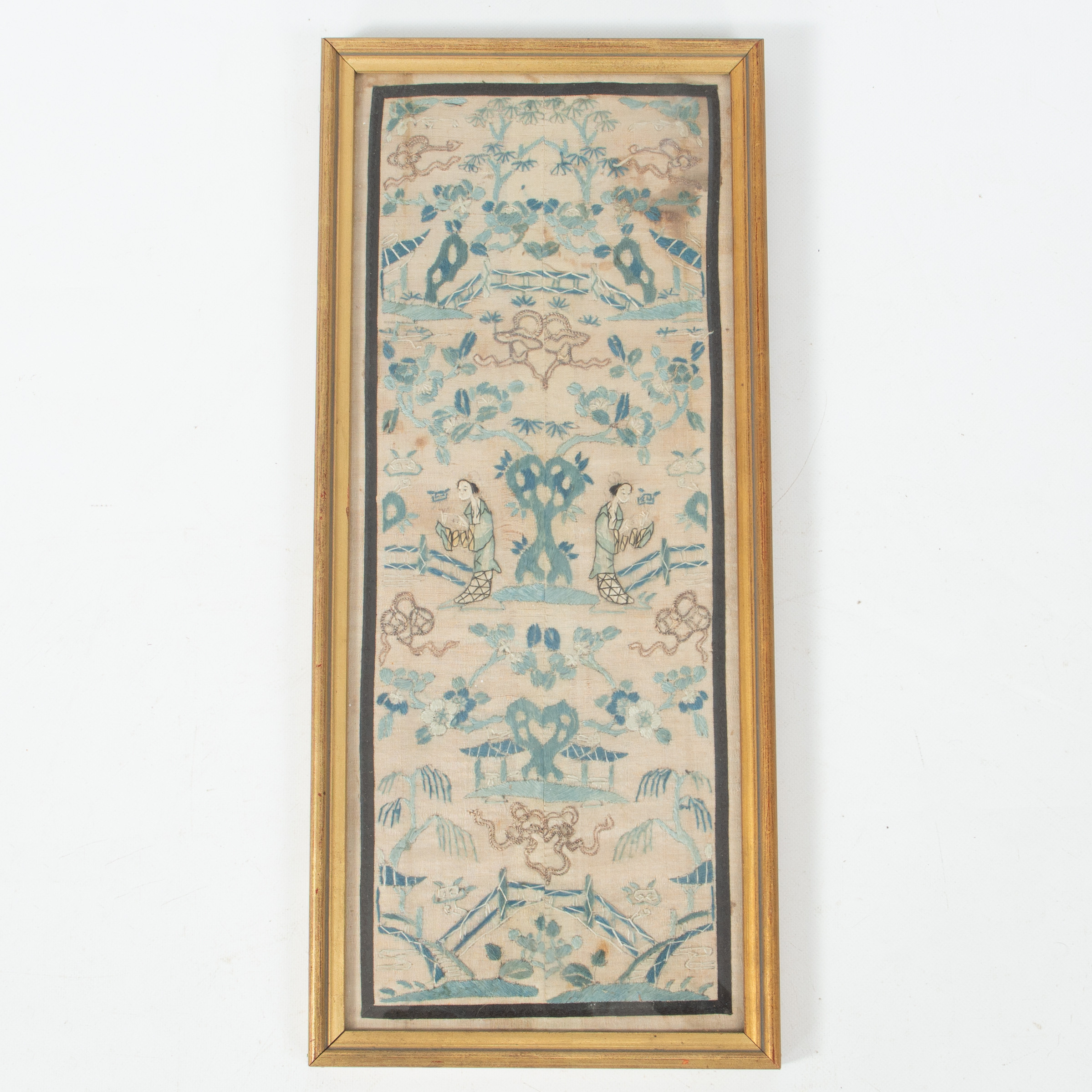 TEXTIL, broderat siden, Kina 18-1900-tal.