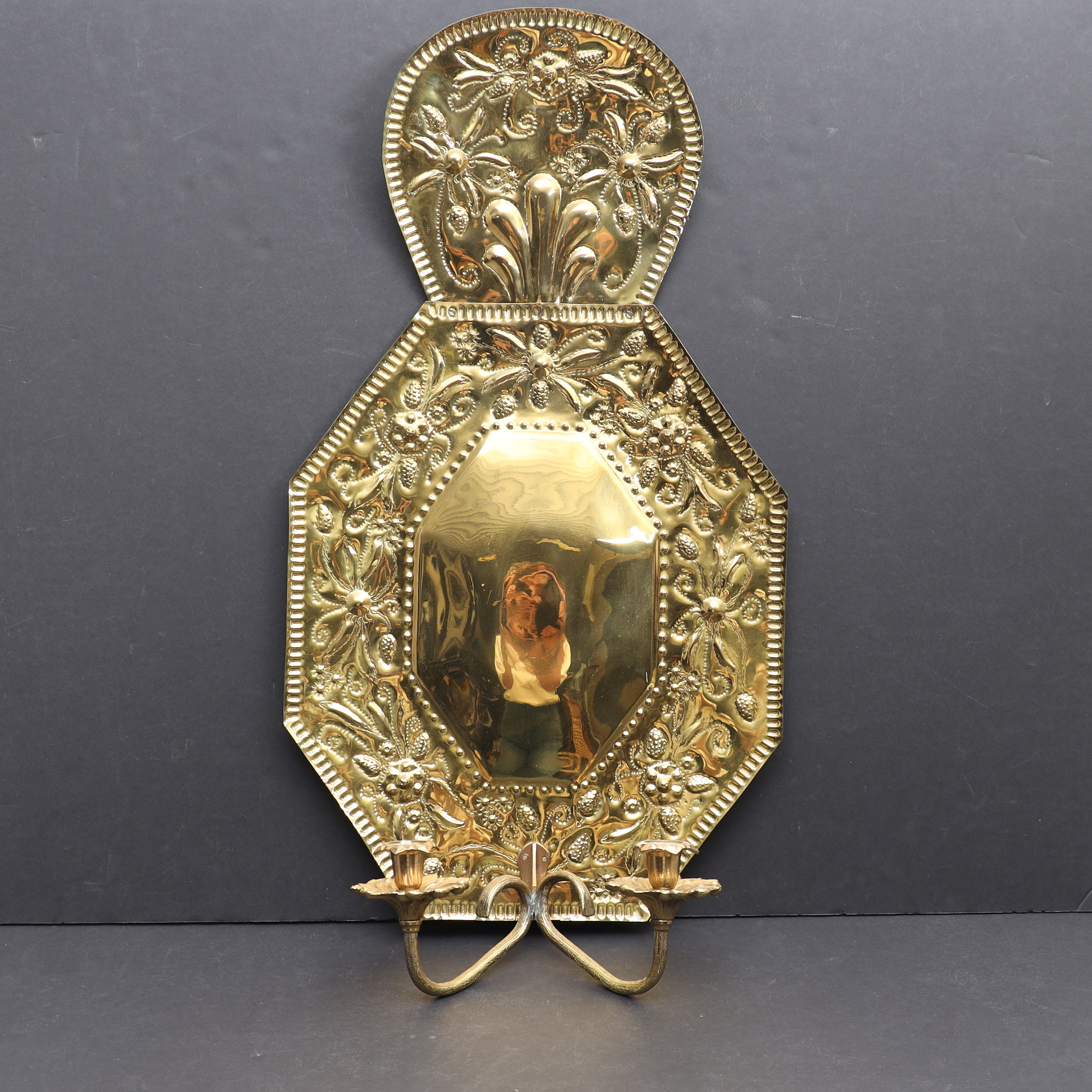 LJUSPLÅT, barockstil 1800-1900-tal.