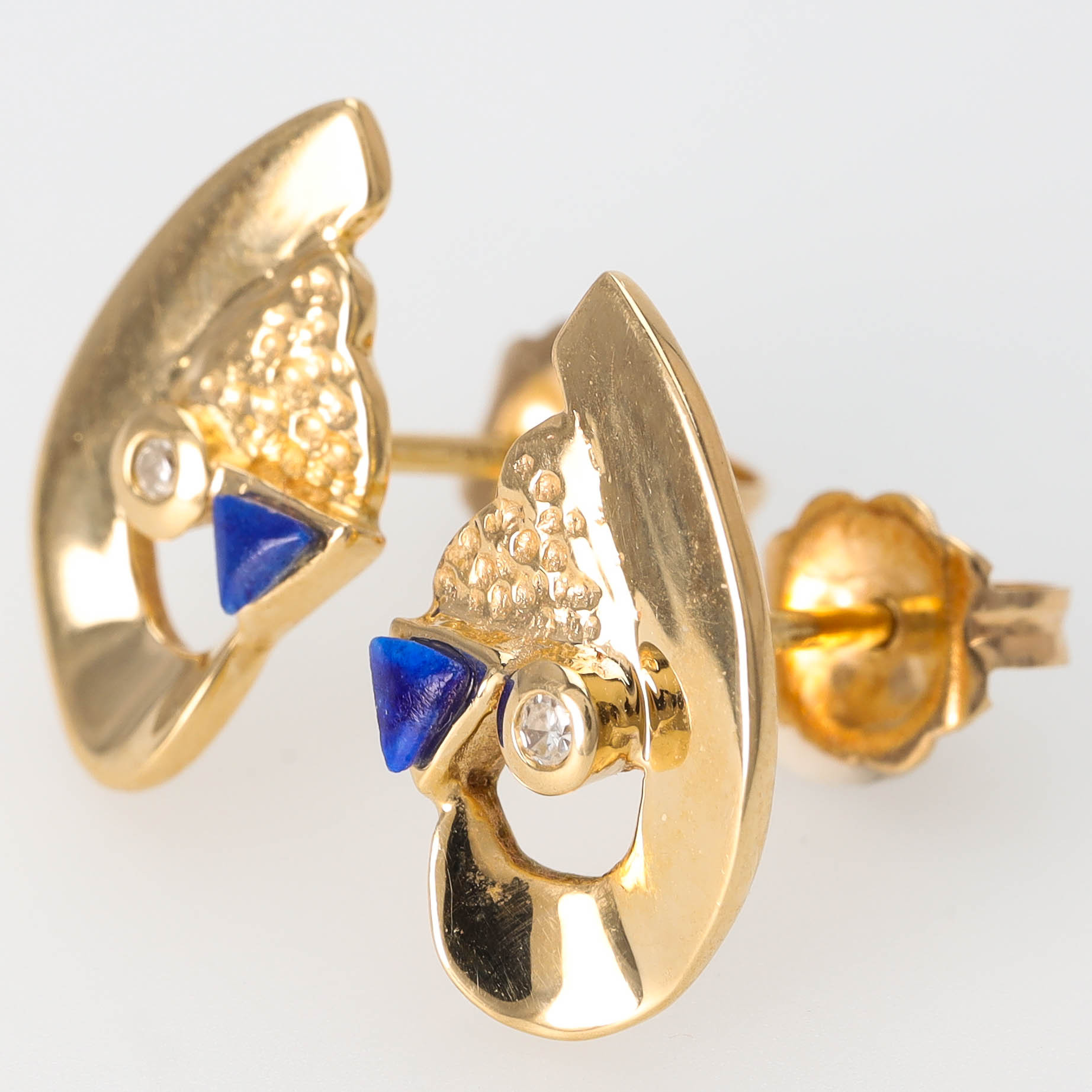 ÖRHÄNGEN, 14 k guld, åttkantslipade diamanter.