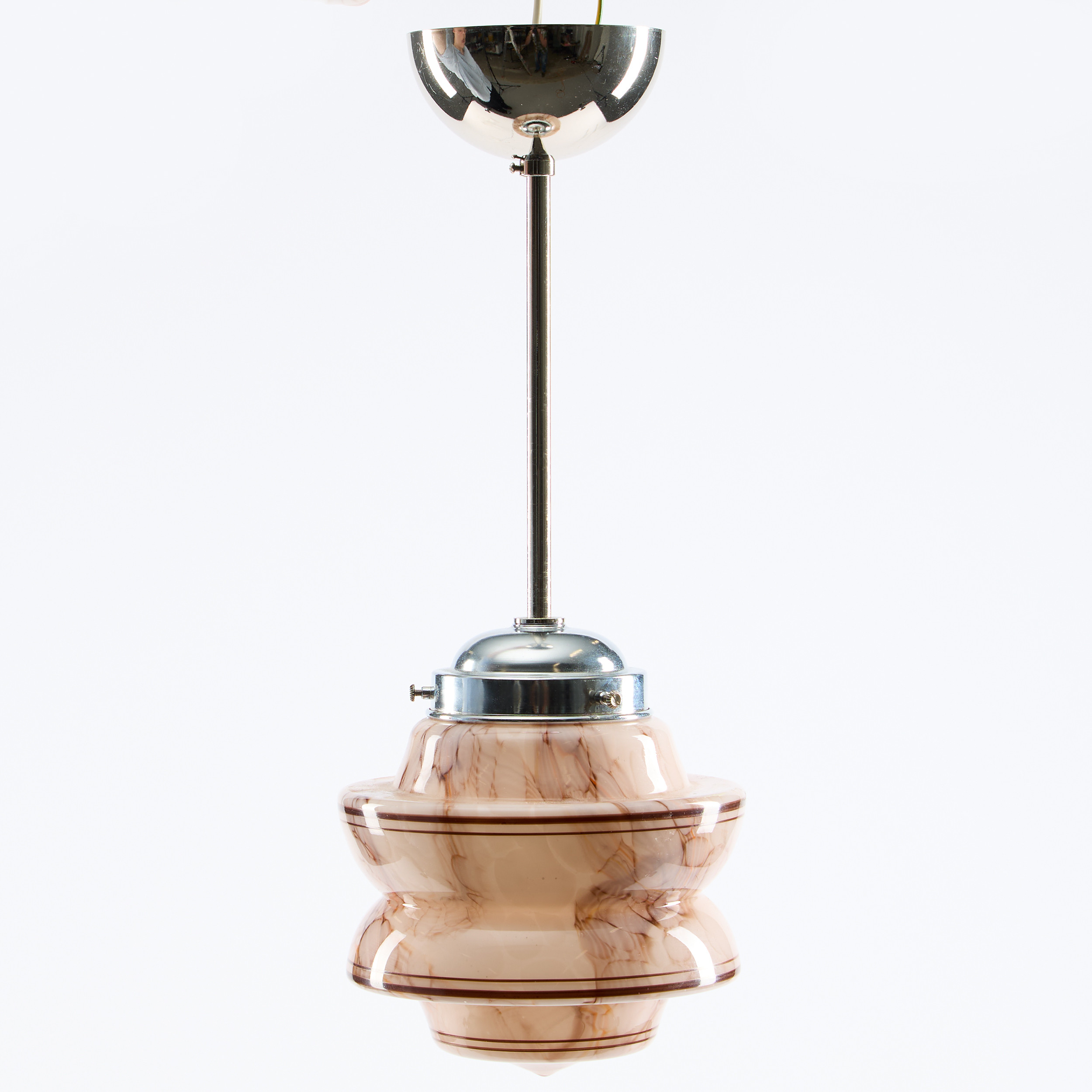 TAKLAMPA Funkis-stil modern tillverkning.