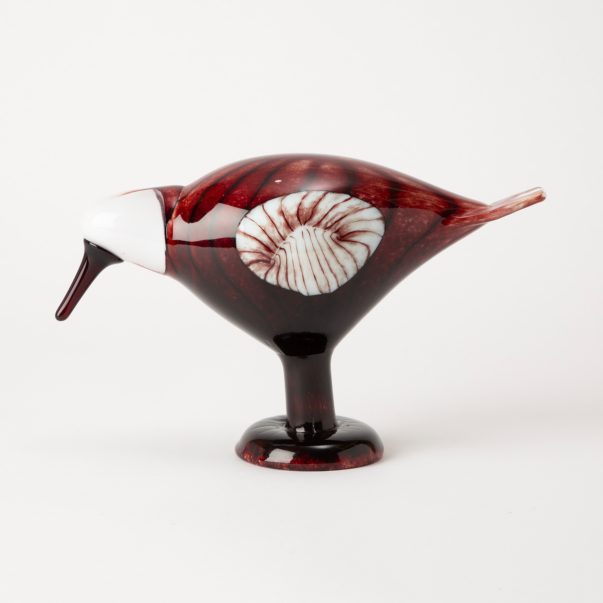 OIVA TOIKKA. Fågel, "Ruusunnuppu", glas, Ittala, 2010.