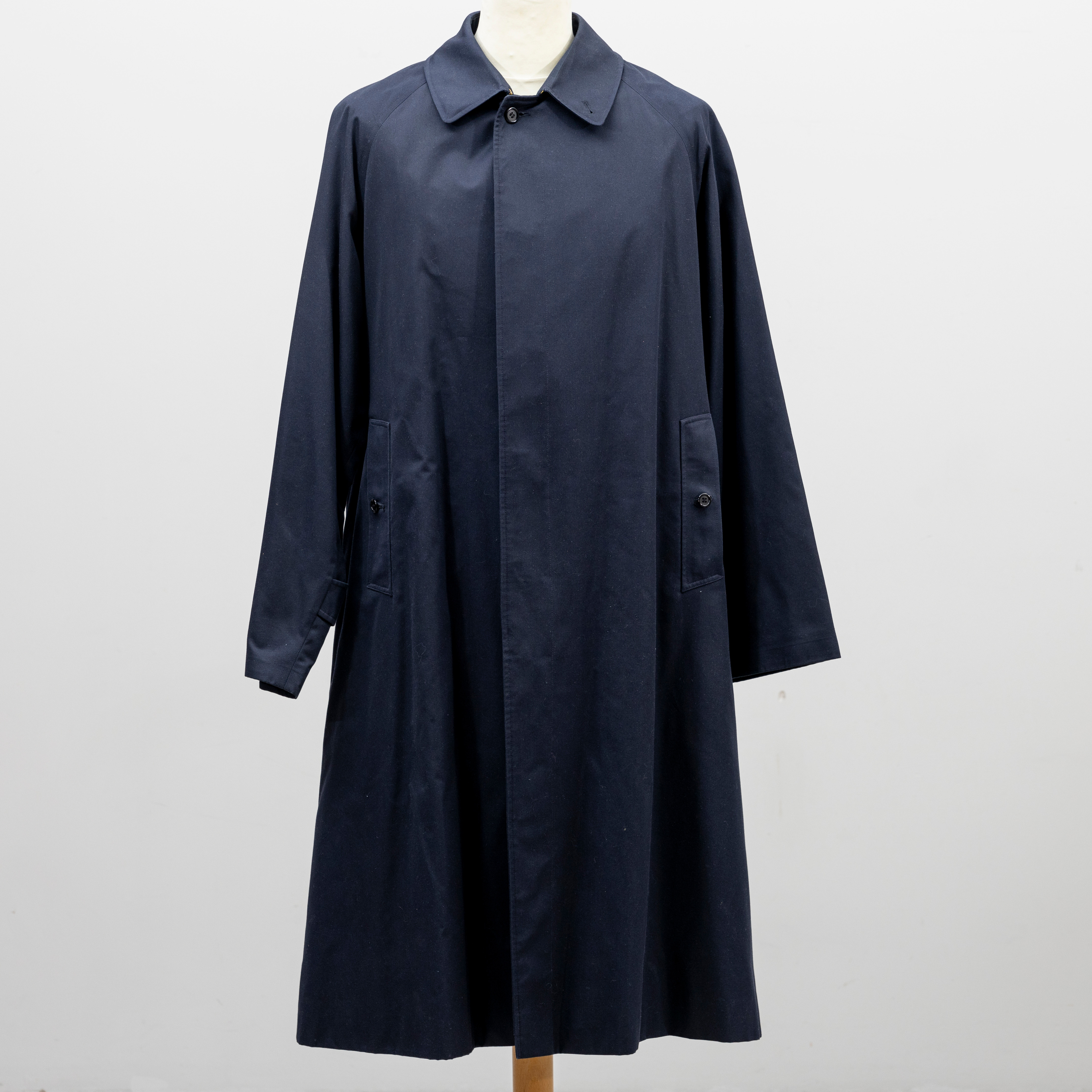 BURBERRYS, trenchcoat, storlek RL 52.