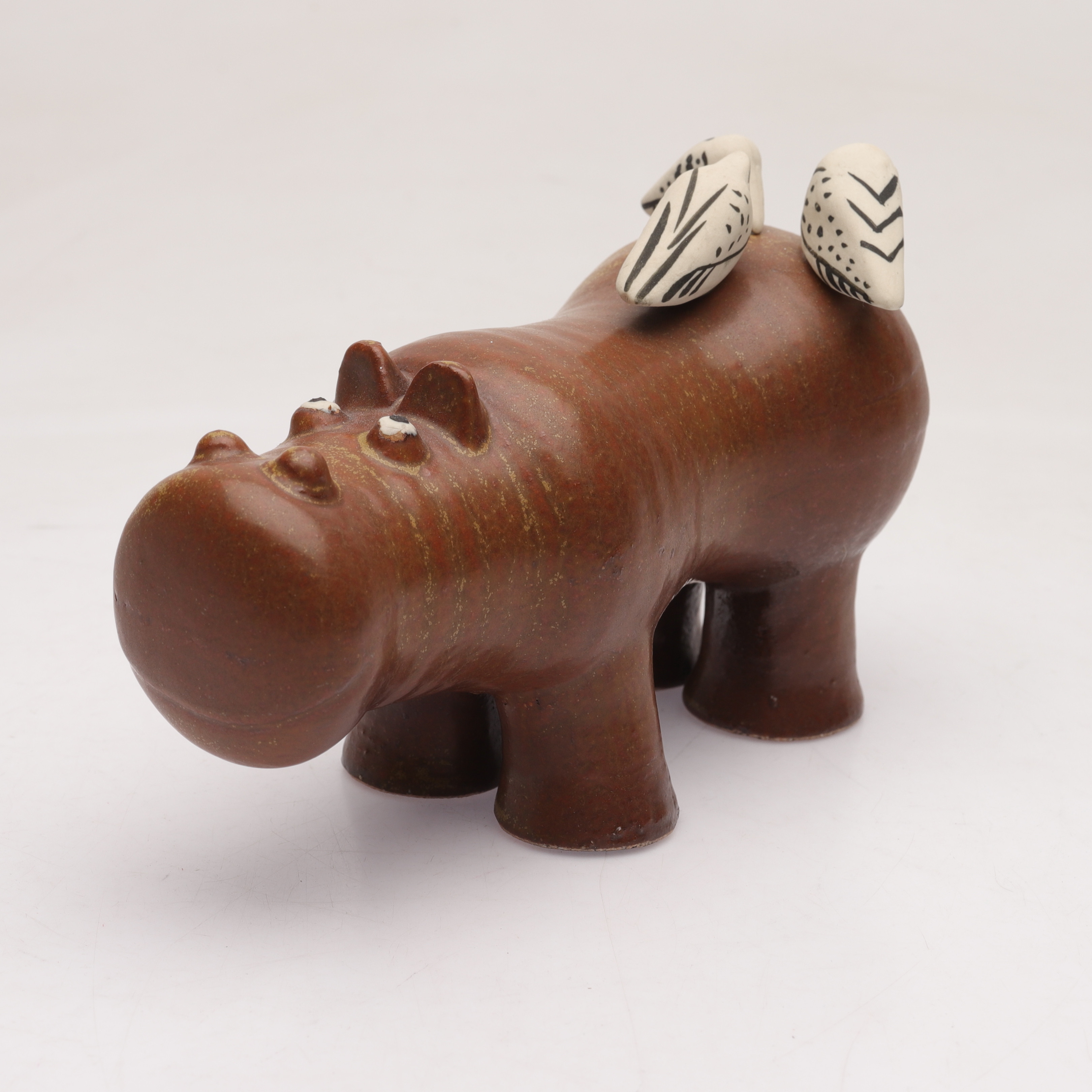 LISA LARSON. figurin, stengods, "Flodhäst med fåglar" ur serien Stora Zoo, Gustavsberg.