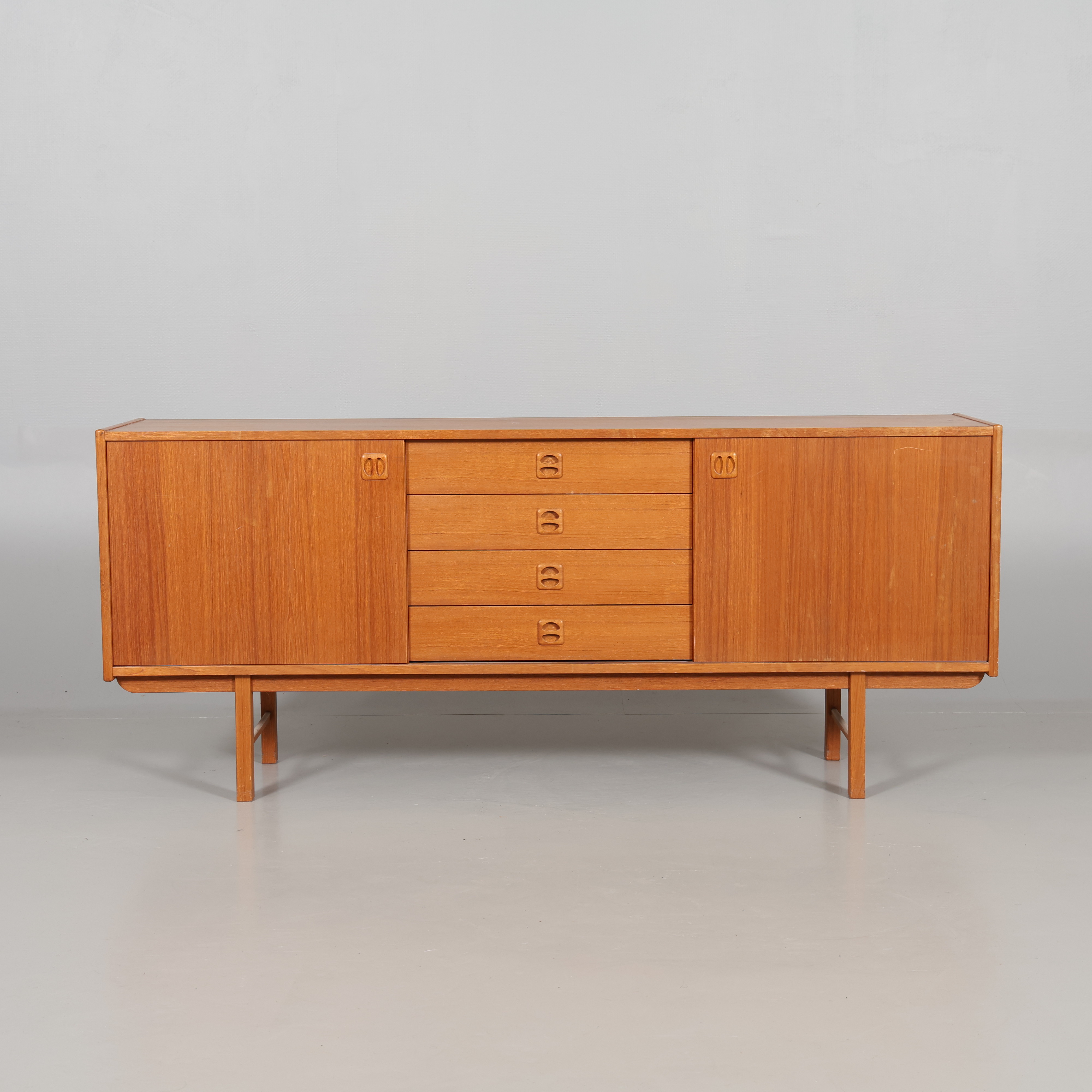 SKÄNK teak Korsör IKEA.