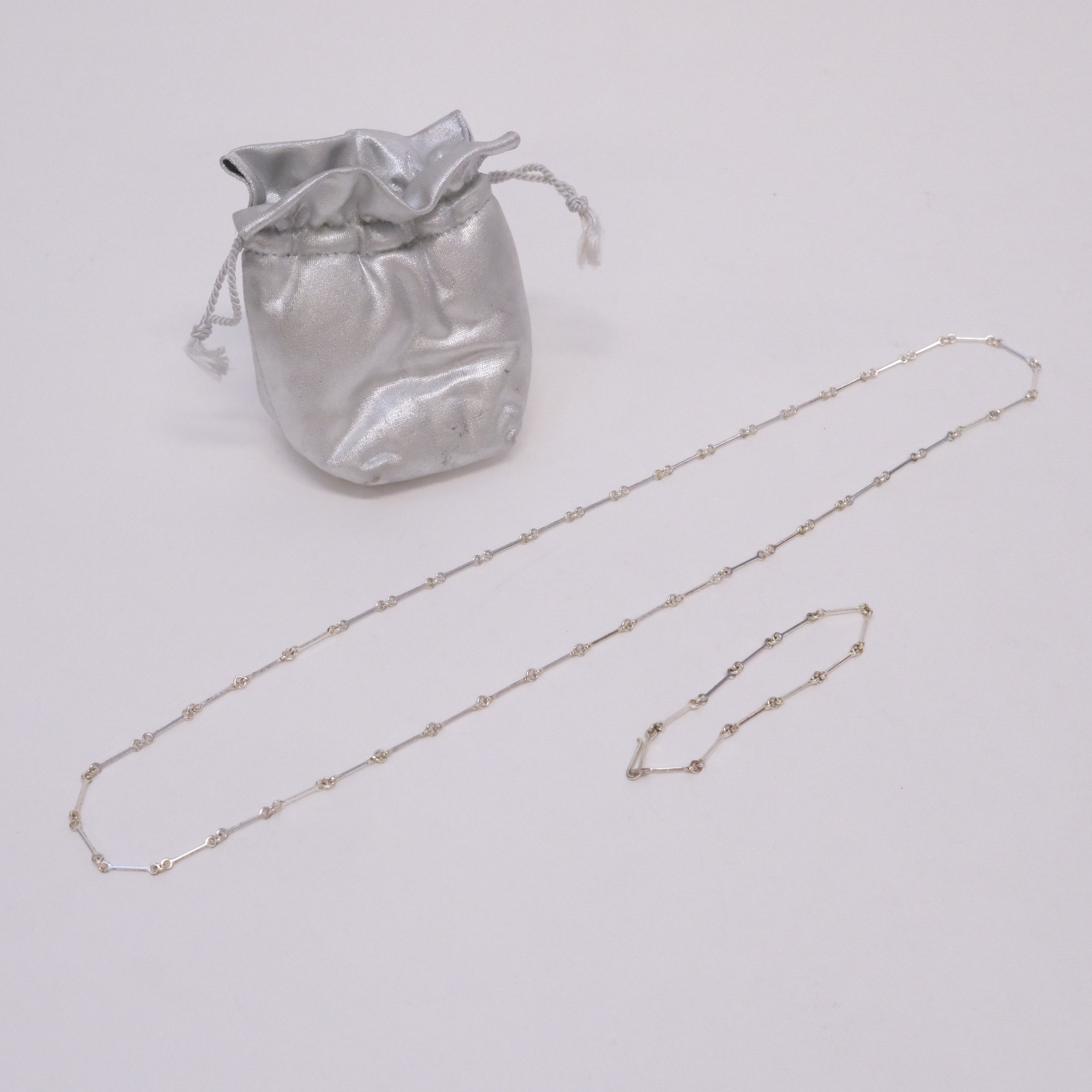 BJÖRN WECKSTRÖM. COLLIER OCH ARMBAND, "NECTARIS", LAPPONIA, FINLAND, SILVER.