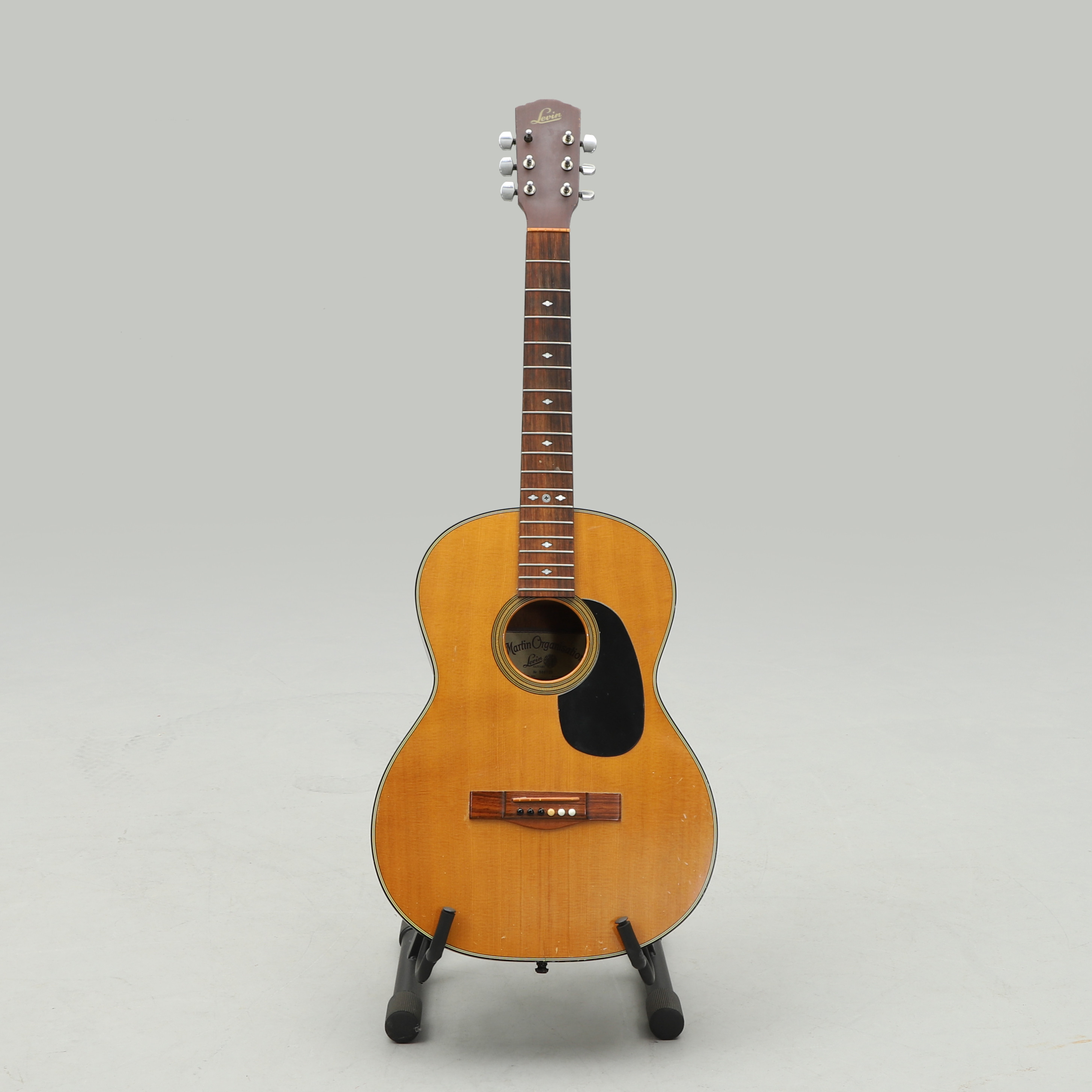 AKUSTISK GITARR, Levin / Martin, modell WR34. Sverige 1979.