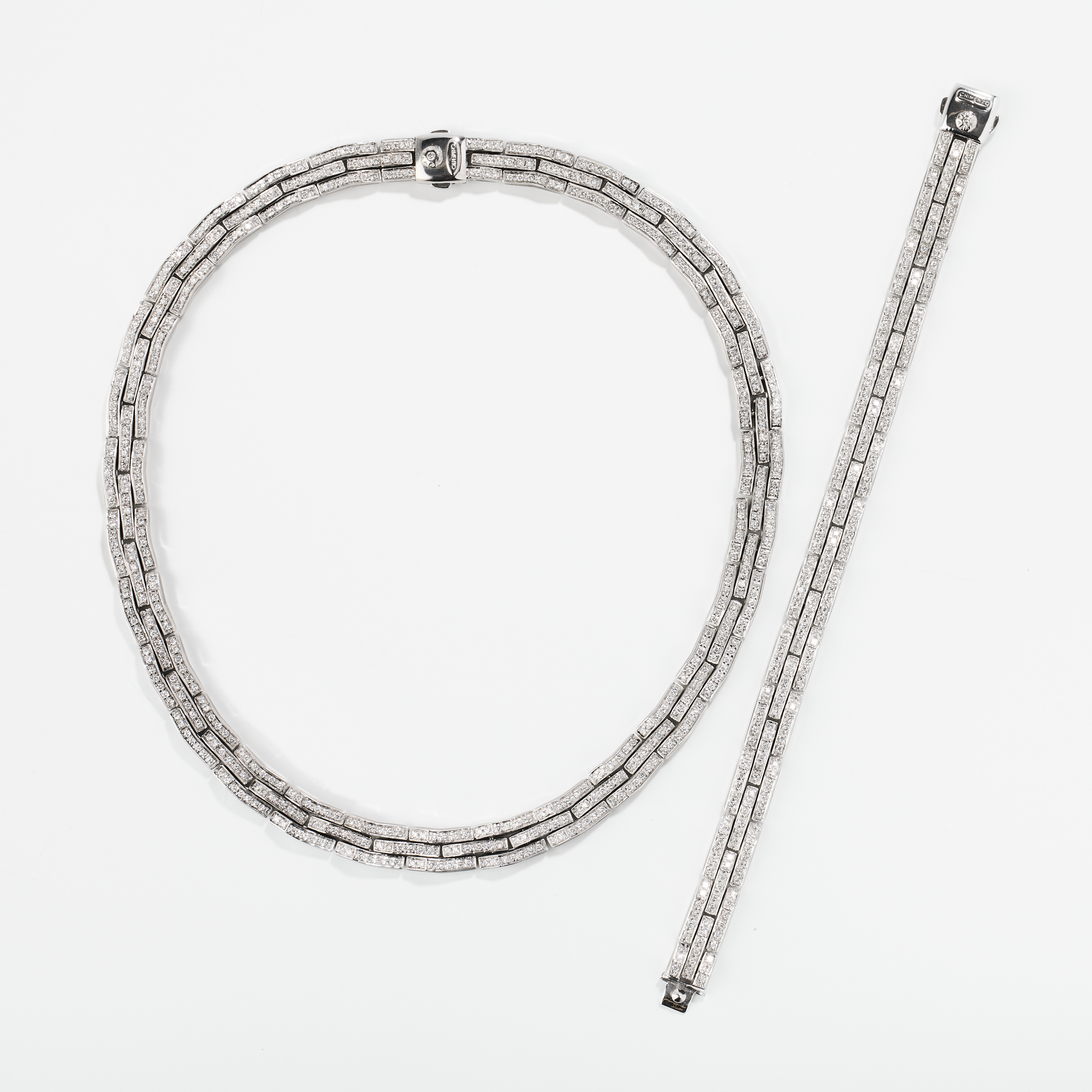 CHIMENTO. Collier och armband, 18K vitguld med diamanter, Italien.