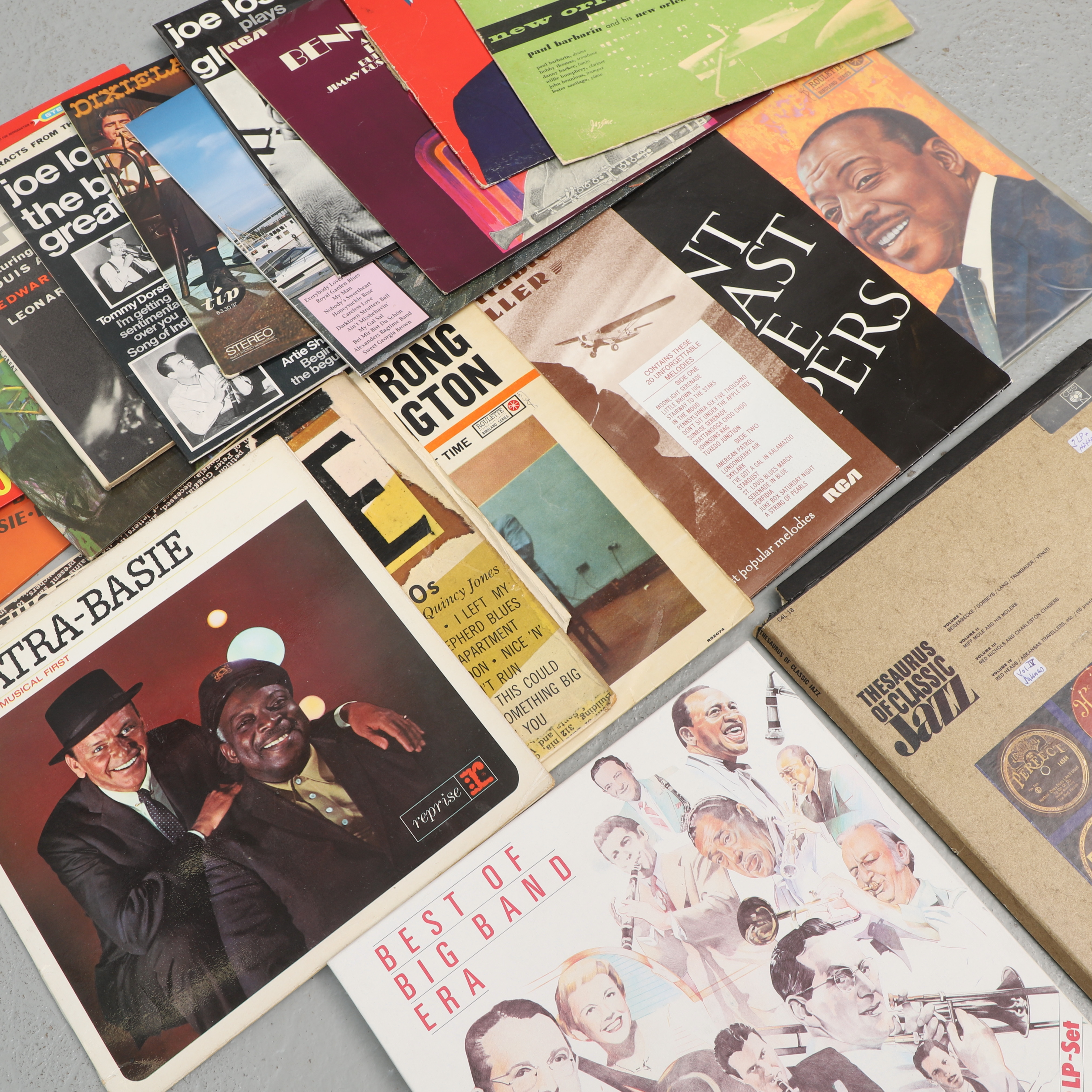 VINYLSKIVOR, 17+2 boxar, Jazz, Blues och Swing, 1900-tal.