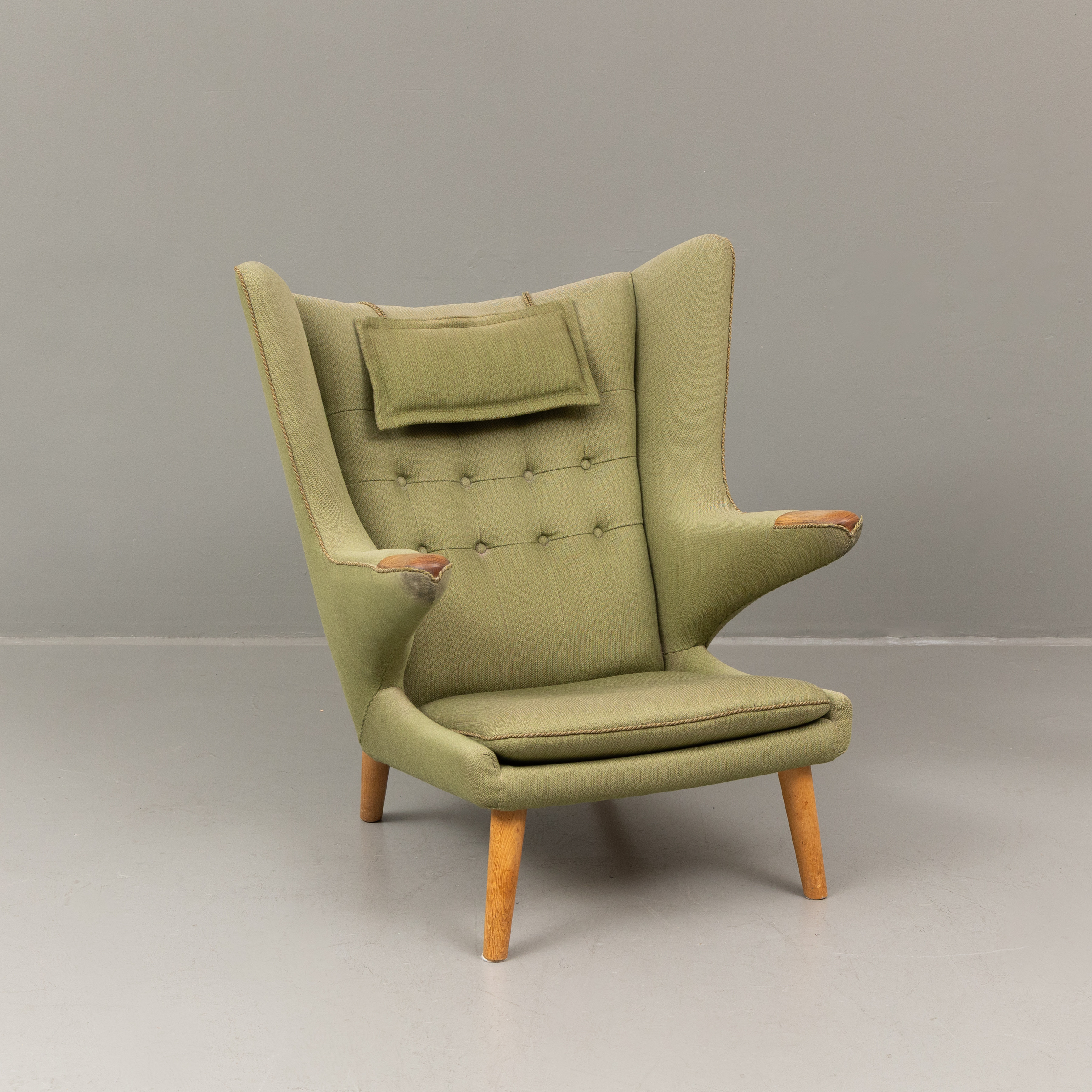 HANS J WEGNER. Fåtölj, "Bamse", modell "AP19", AP-stolen, Danmark, 1950/60-tal.