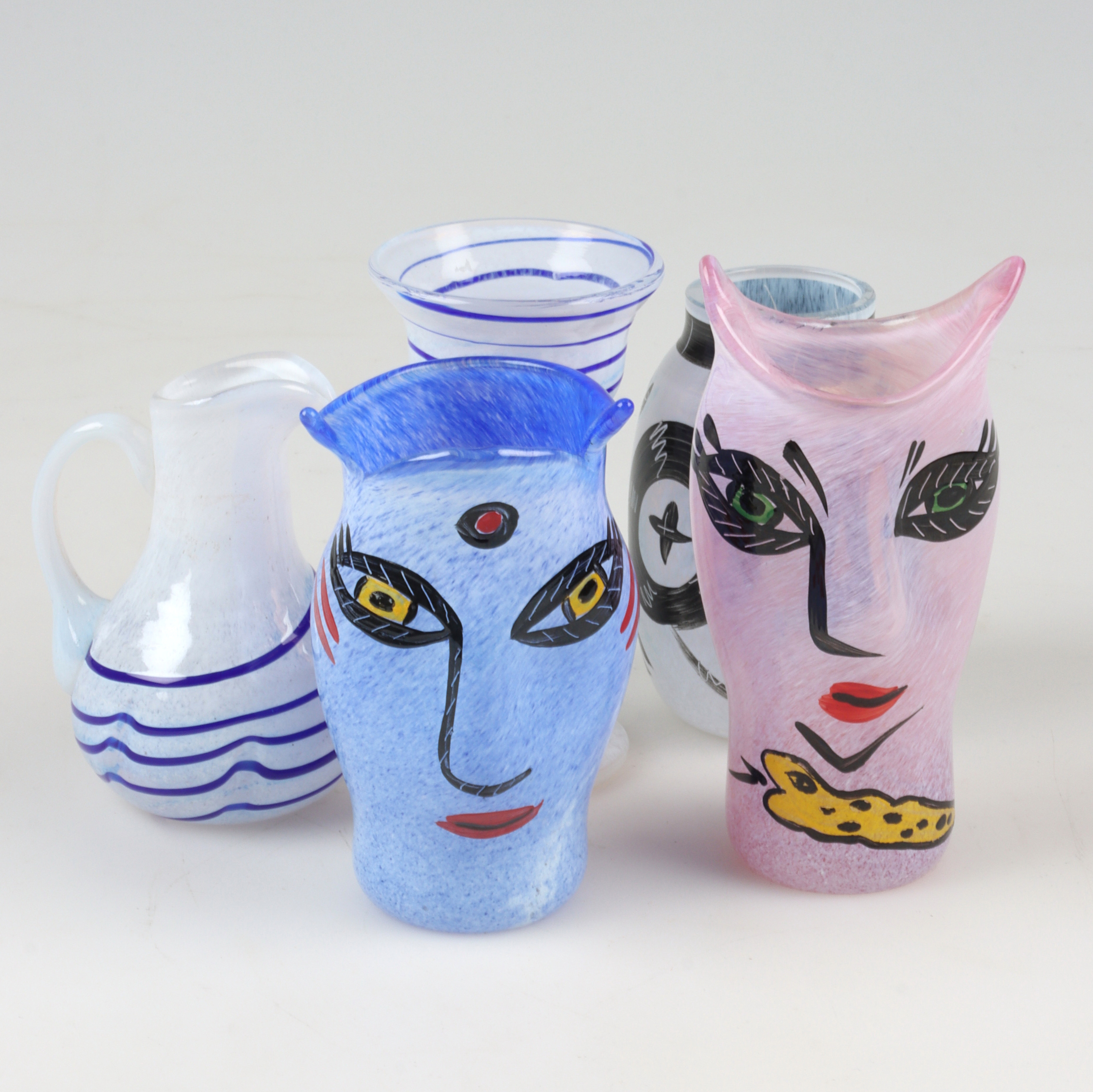 ULRICA HYDMAN-VALLIEN. Miniatyrer, 5 st, glas, Kosta Boda.