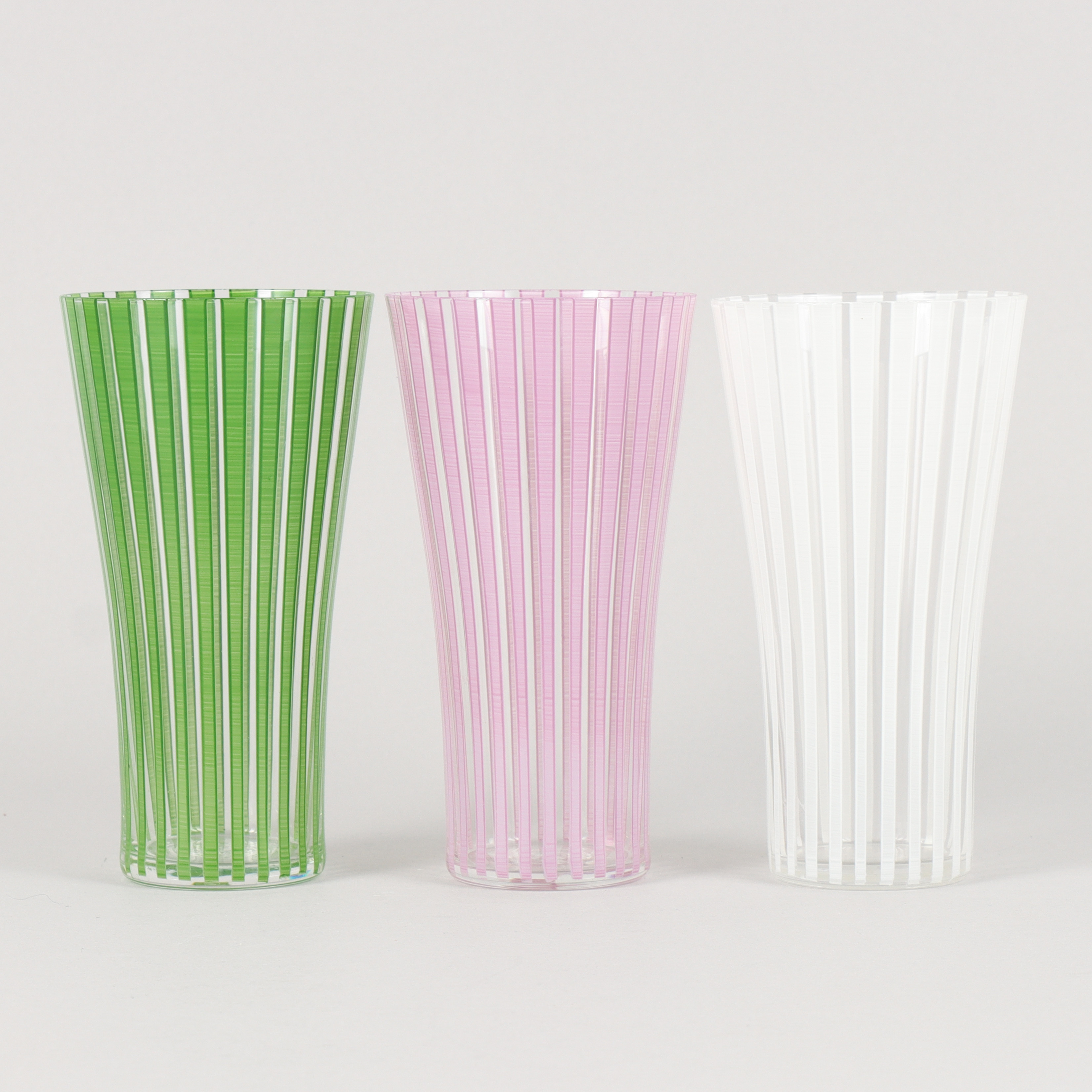 BENGT ORUP. Glas, 3 stycken, Johansfors, Strikt.